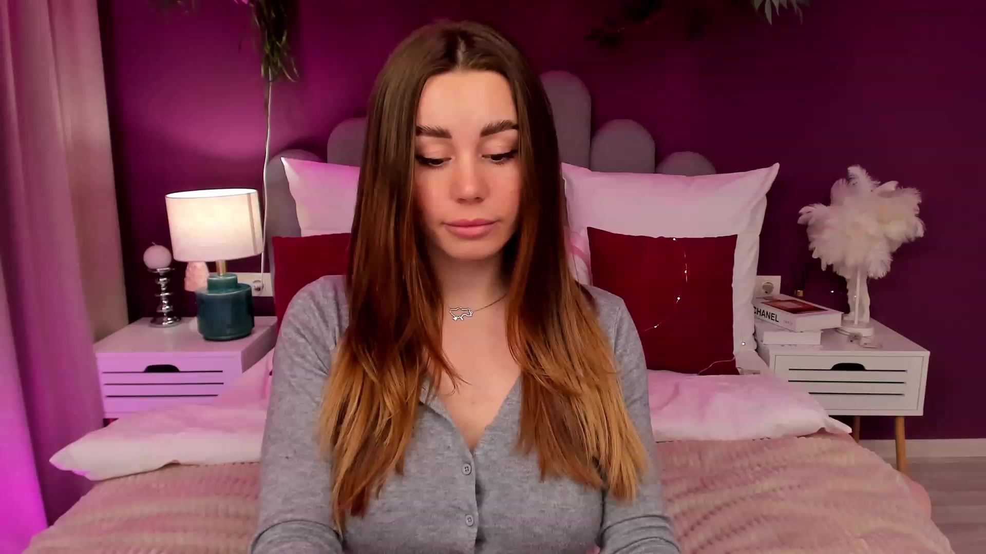 Gallery image thumbnail from AnnCutie's myfreecams stream on, 03/18/2023, 17:05 image 18 of 20