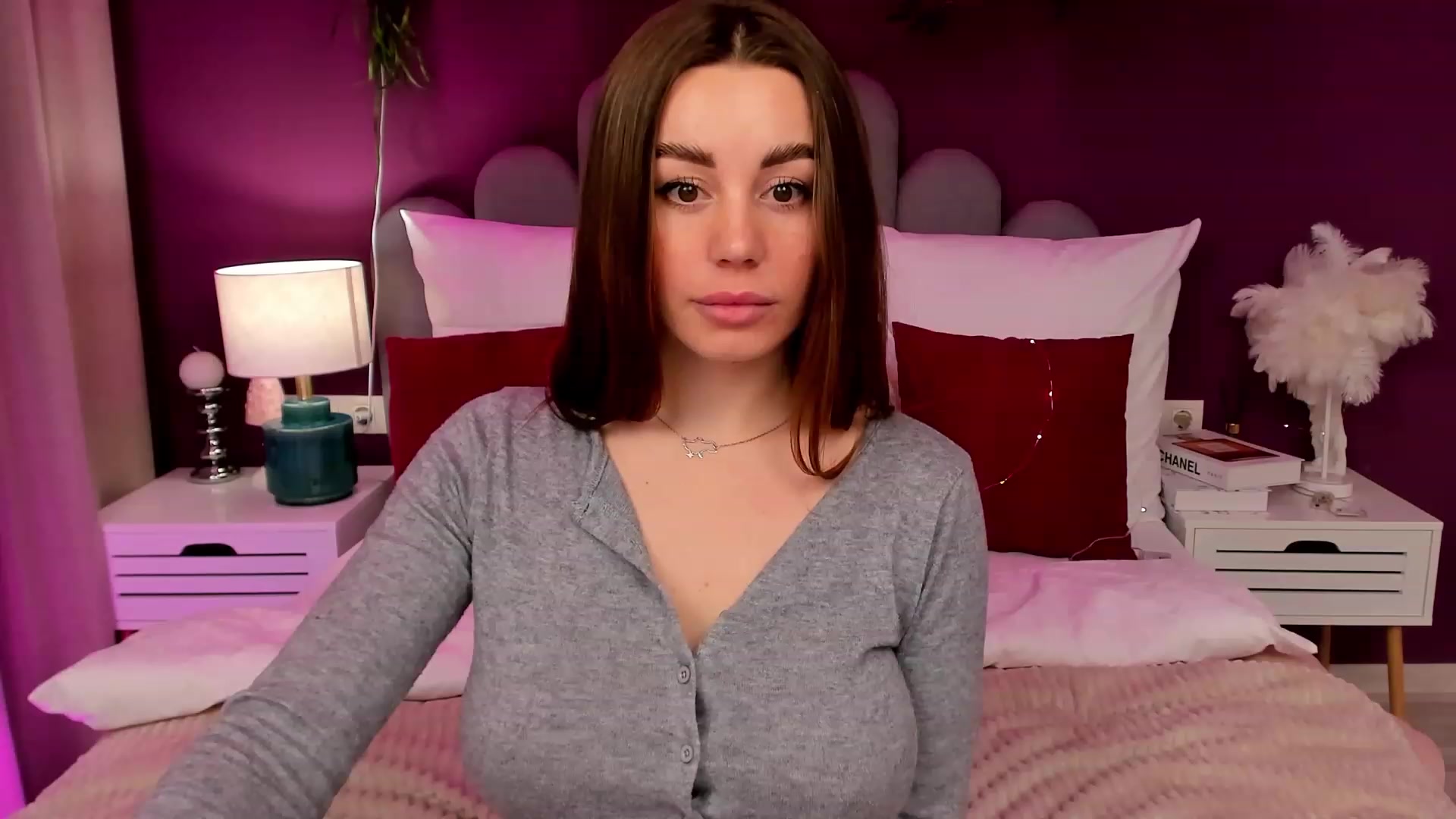 Gallery image thumbnail from AnnCutie's myfreecams stream on, 03/18/2023, 17:05 image 5 of 20