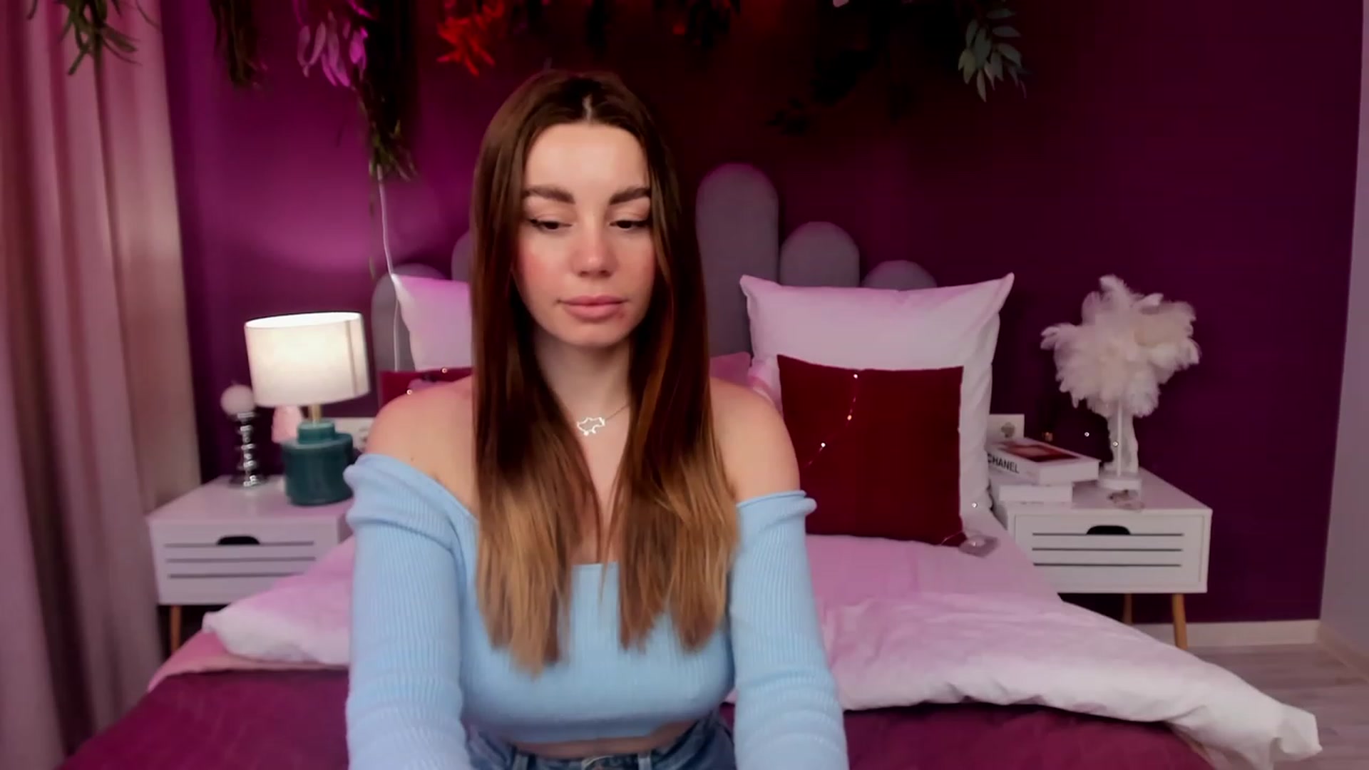 Gallery image thumbnail from AnnCutie's myfreecams stream on, 03/20/2023, 12:26 image 19 of 20