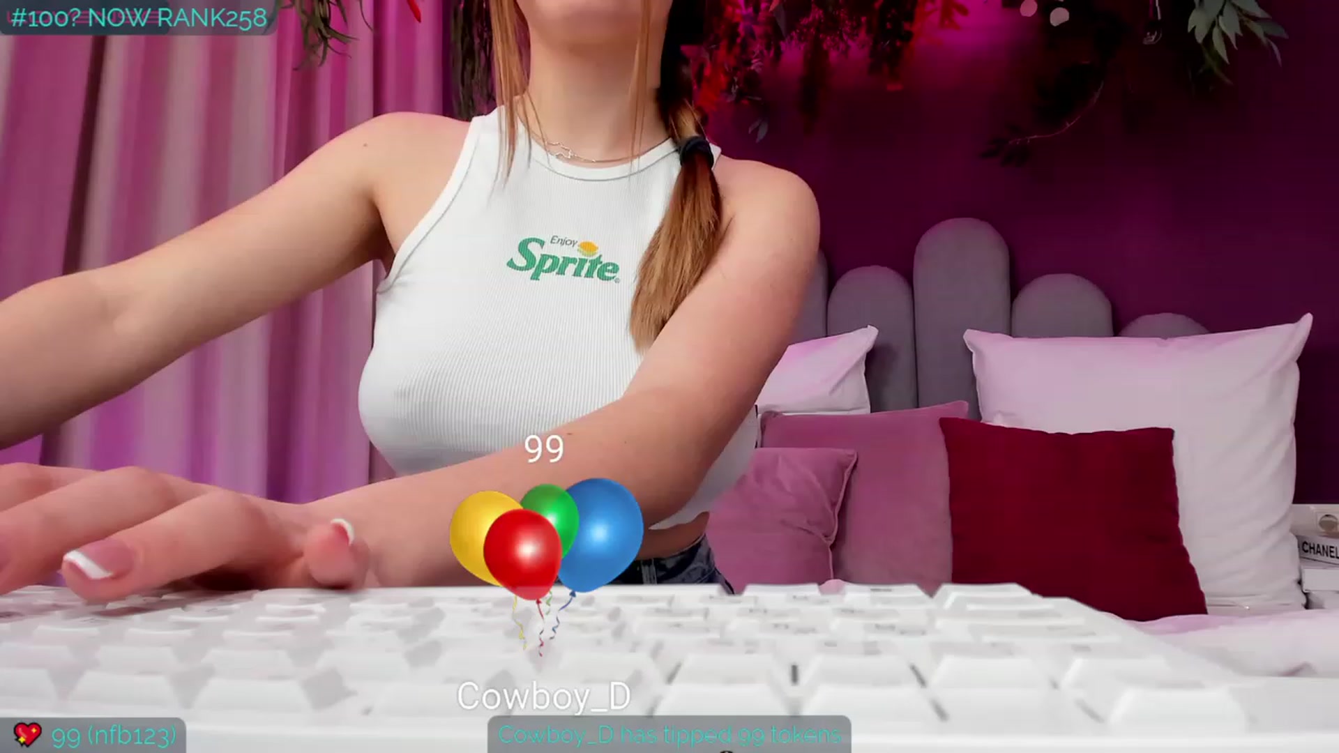 Gallery image thumbnail from AnnCutie's myfreecams stream on, 03/22/2023, 11:34 image 18 of 20