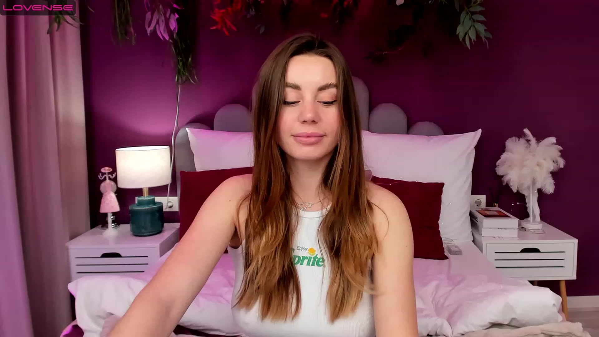 Gallery image thumbnail from AnnCutie's myfreecams stream on, 03/25/2023, 17:14 image 4 of 20
