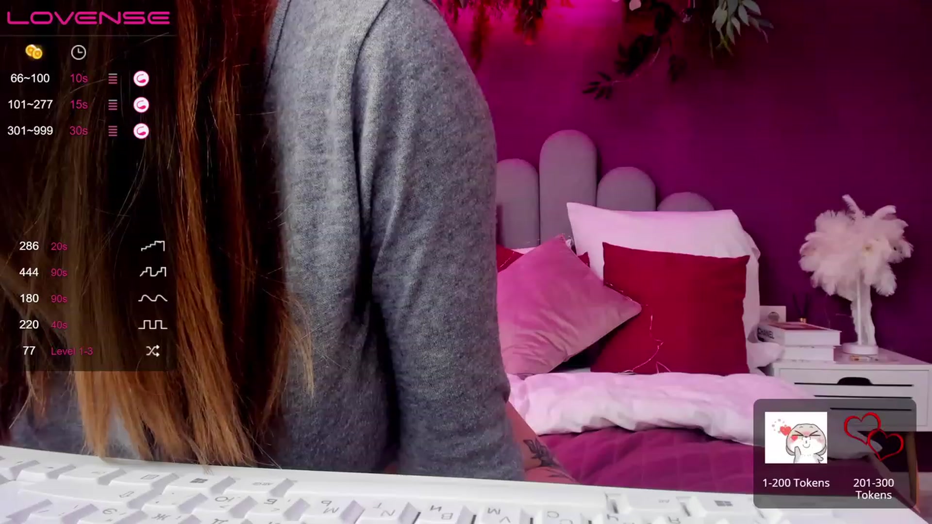 Gallery image thumbnail from AnnCutie's myfreecams stream on, 03/28/2023, 10:09 image 17 of 20