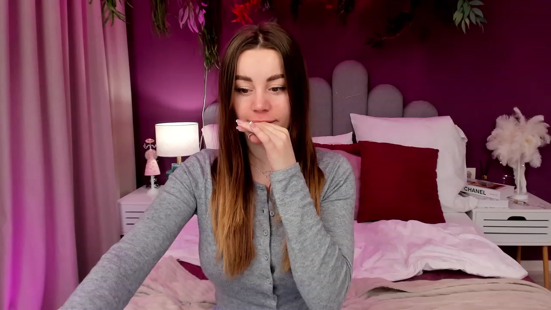 Gallery image thumbnail from AnnCutie's myfreecams stream on, 03/29/2023, 18:55 image 11 of 20