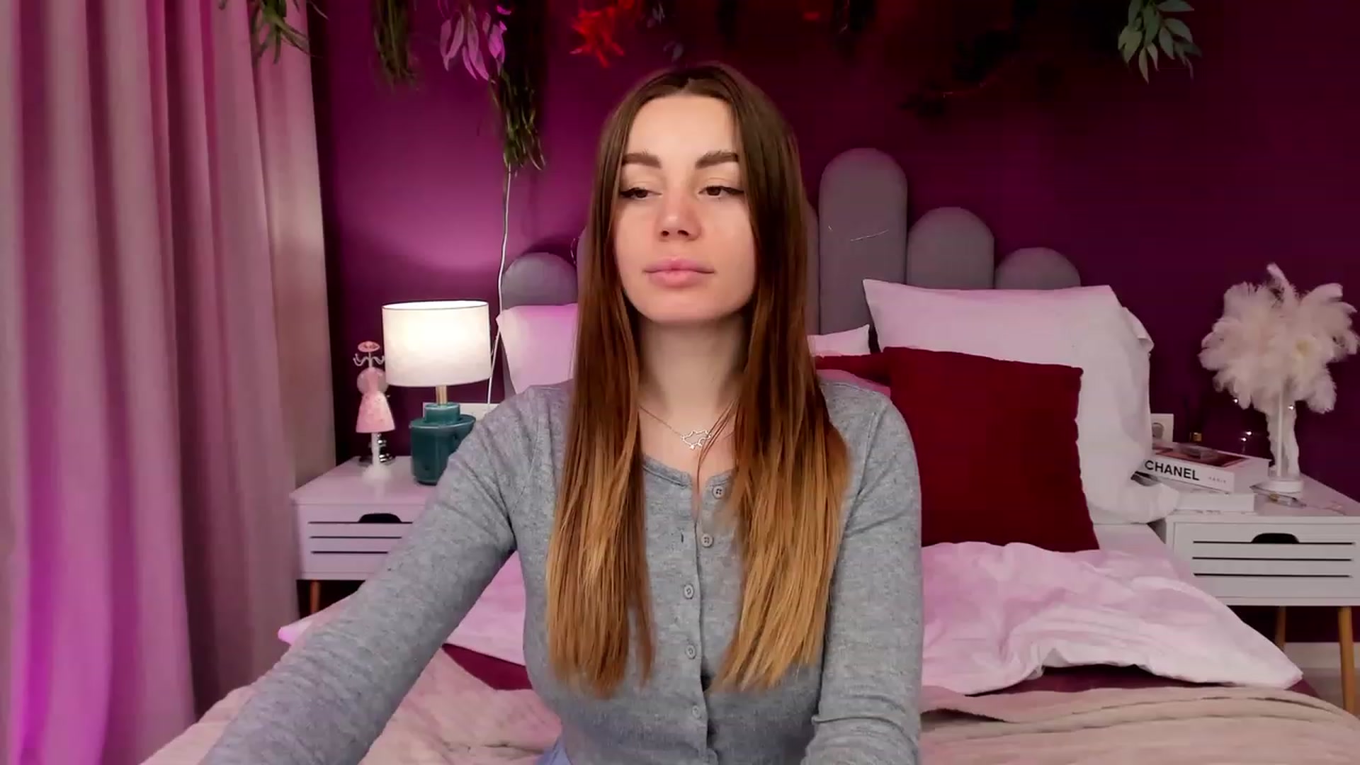 Gallery image thumbnail from AnnCutie's myfreecams stream on, 03/29/2023, 18:55 image 16 of 20