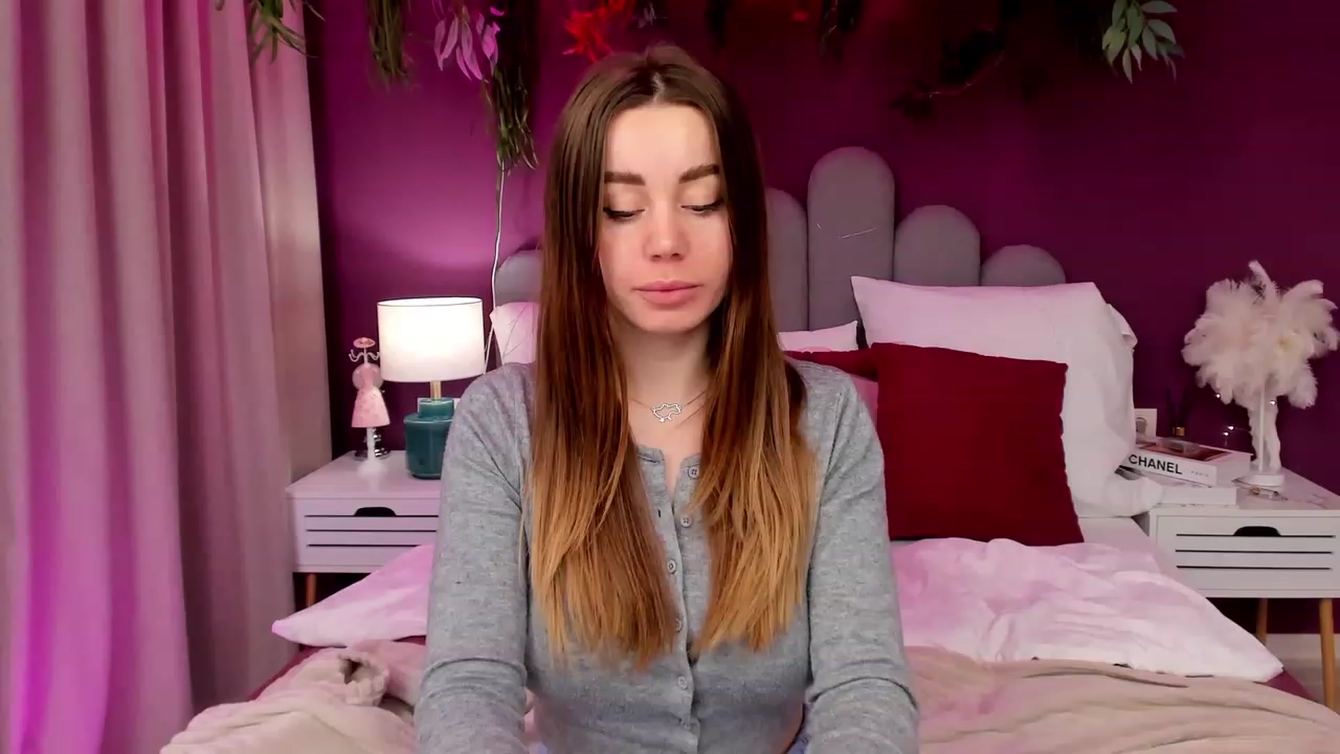 Gallery image thumbnail from AnnCutie's myfreecams stream on, 03/29/2023, 18:55 image 19 of 20