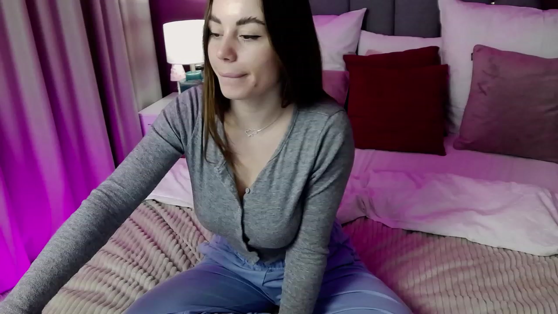 Gallery image thumbnail from AnnCutie's myfreecams stream on, 04/04/2023, 08:14 image 13 of 20