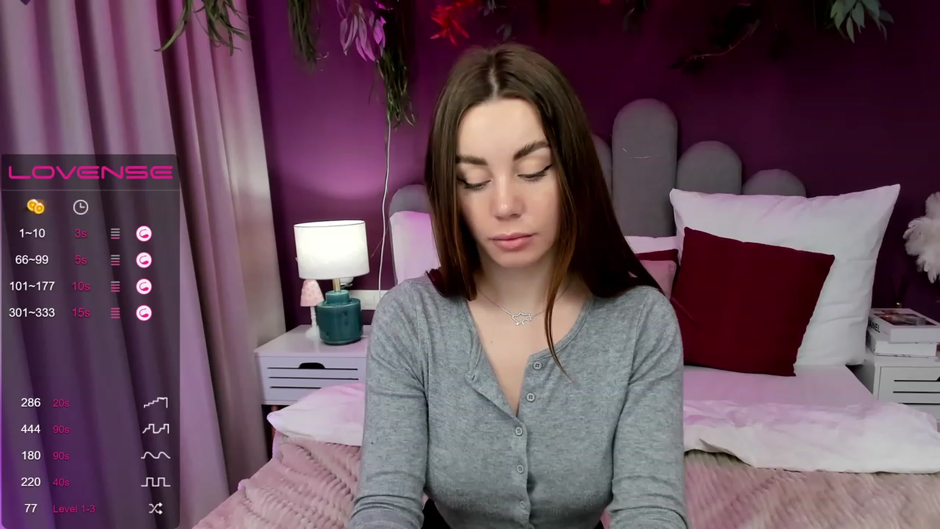 Gallery image thumbnail from AnnCutie's myfreecams stream on, 04/05/2023, 09:46 image 1 of 20