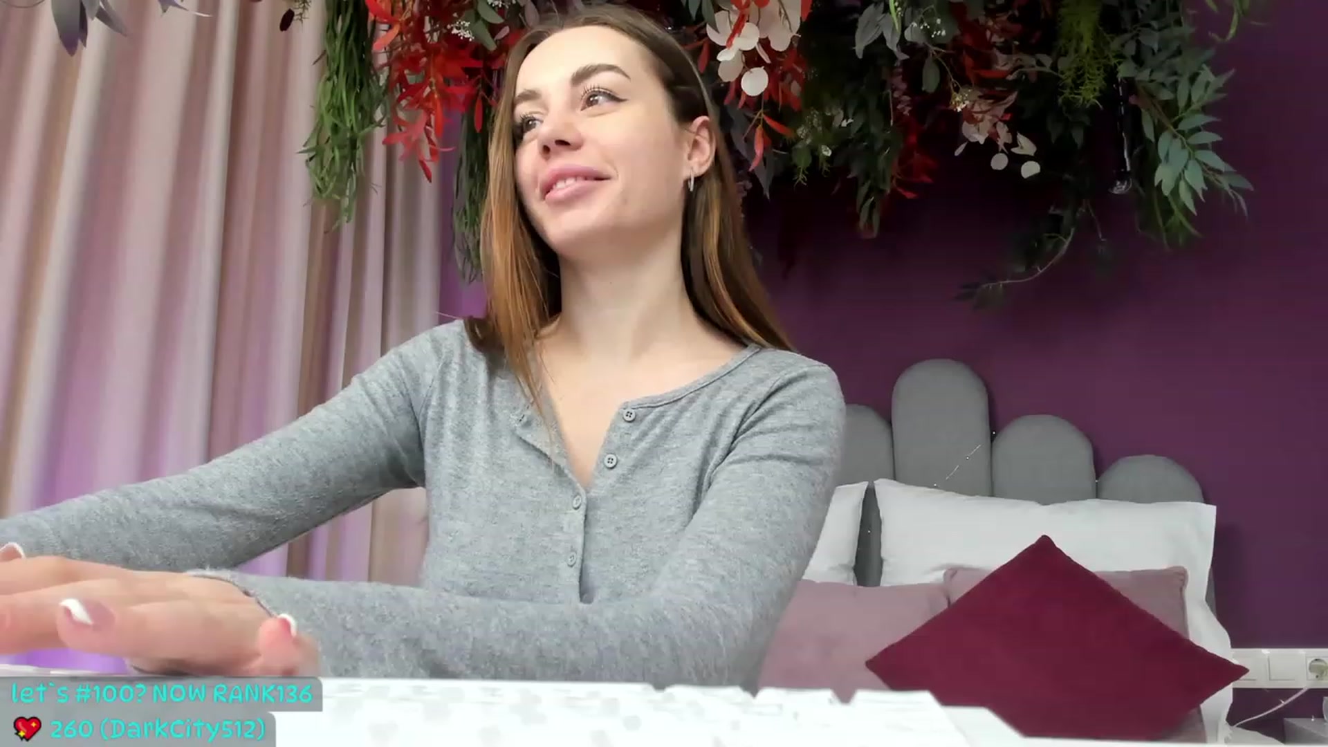 Gallery image thumbnail from AnnCutie's myfreecams stream on, 04/12/2023, 13:07 image 18 of 20