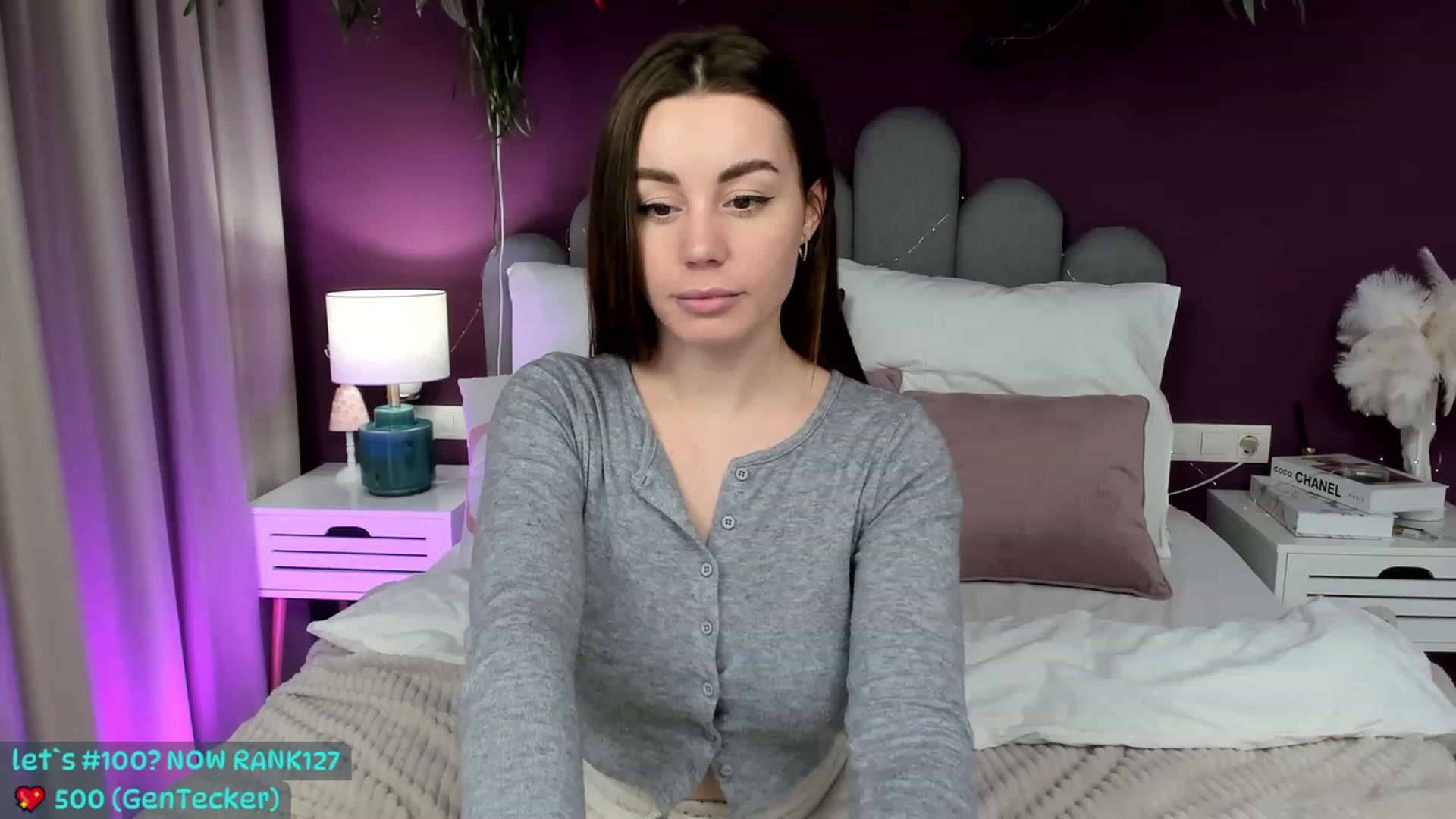 Gallery image thumbnail from AnnCutie's myfreecams stream on, 04/12/2023, 15:39 image 9 of 20
