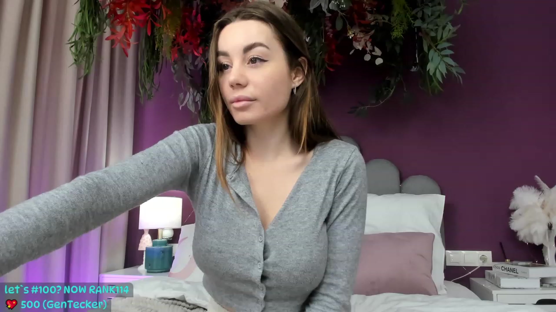 Gallery image thumbnail from AnnCutie's myfreecams stream on, 04/13/2023, 06:33 image 15 of 20