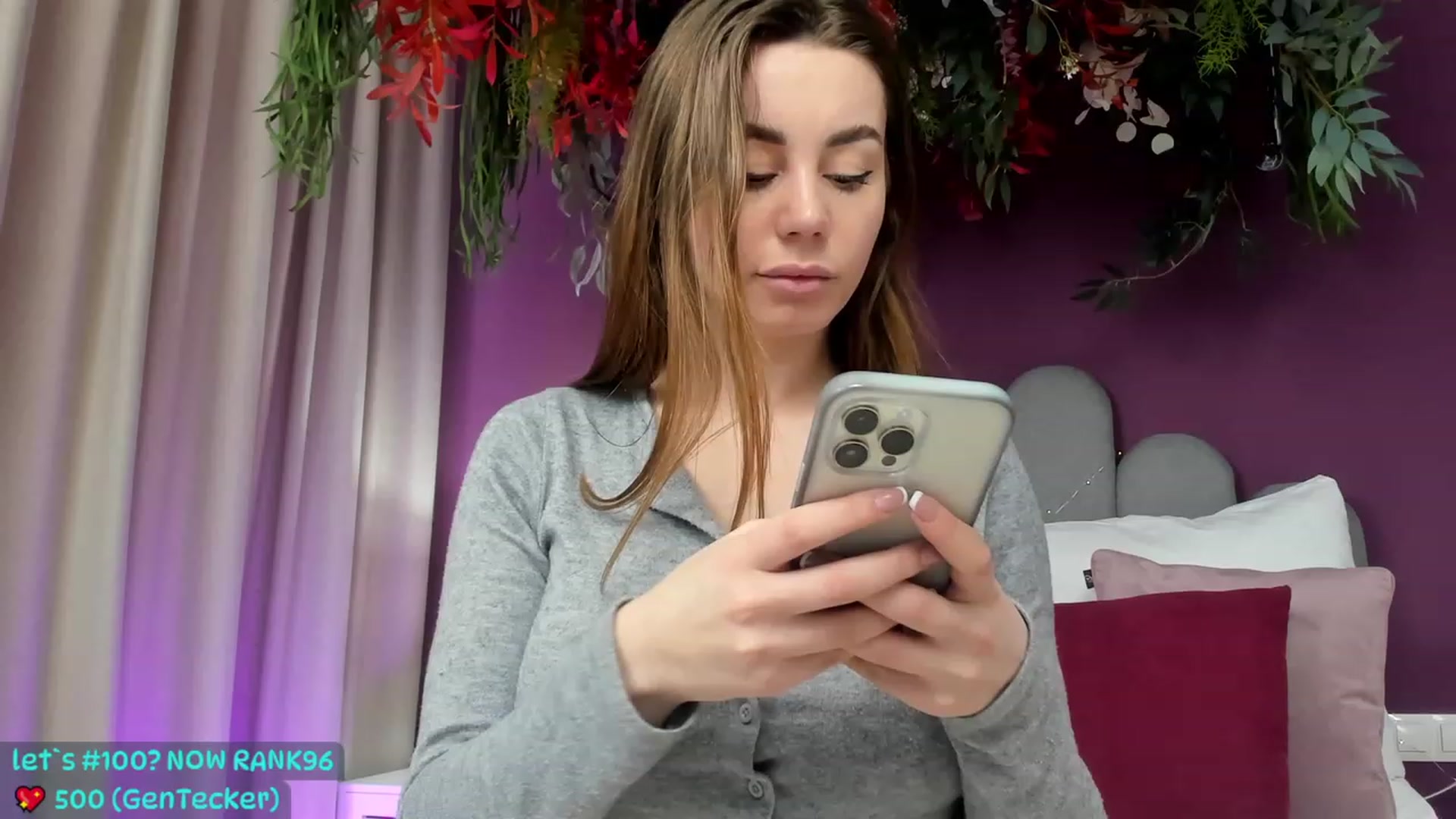Gallery image thumbnail from AnnCutie's myfreecams stream on, 04/13/2023, 09:14 image 2 of 20
