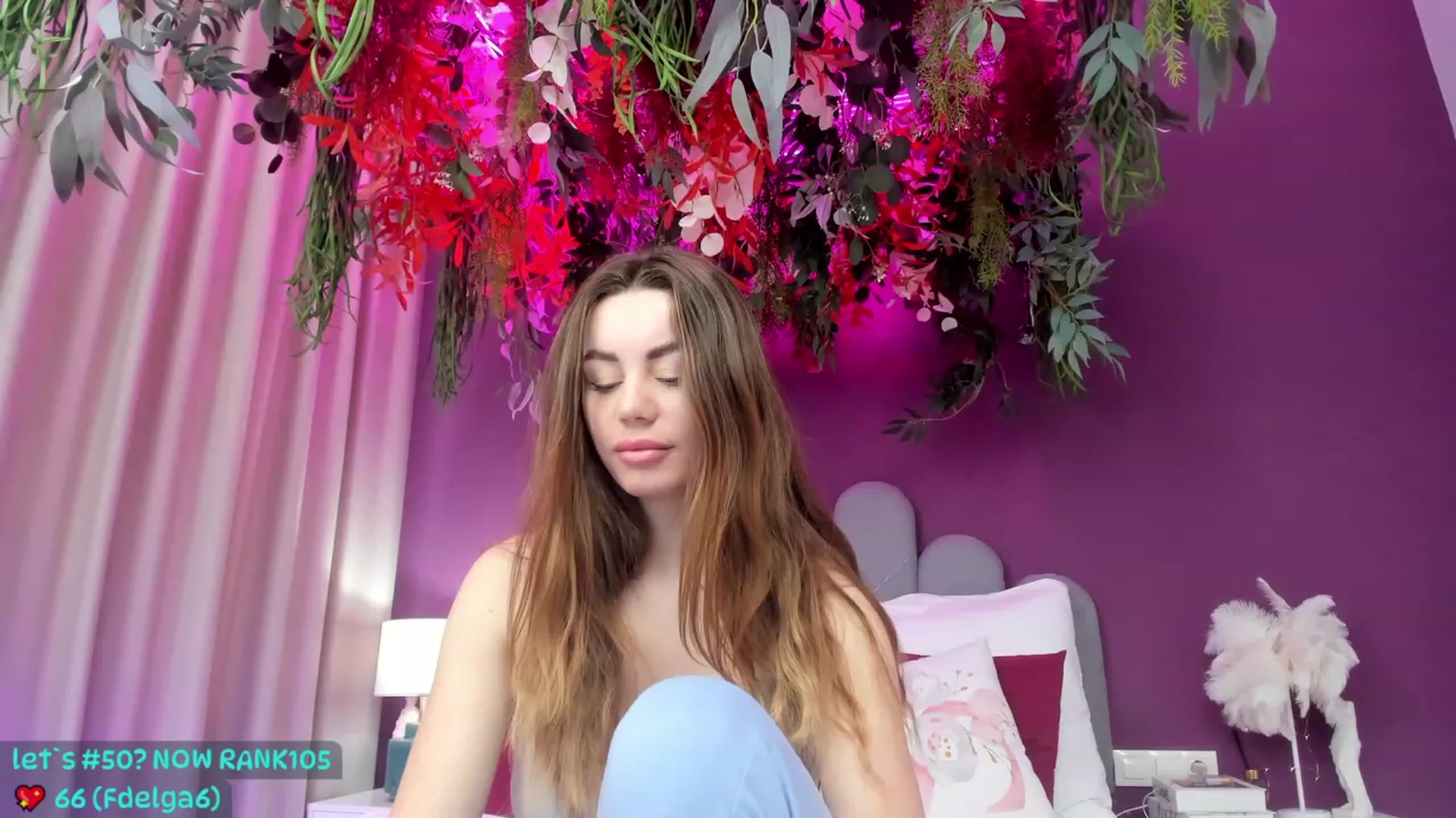 Gallery image thumbnail from AnnCutie's myfreecams stream on, 04/17/2023, 07:03 image 6 of 20