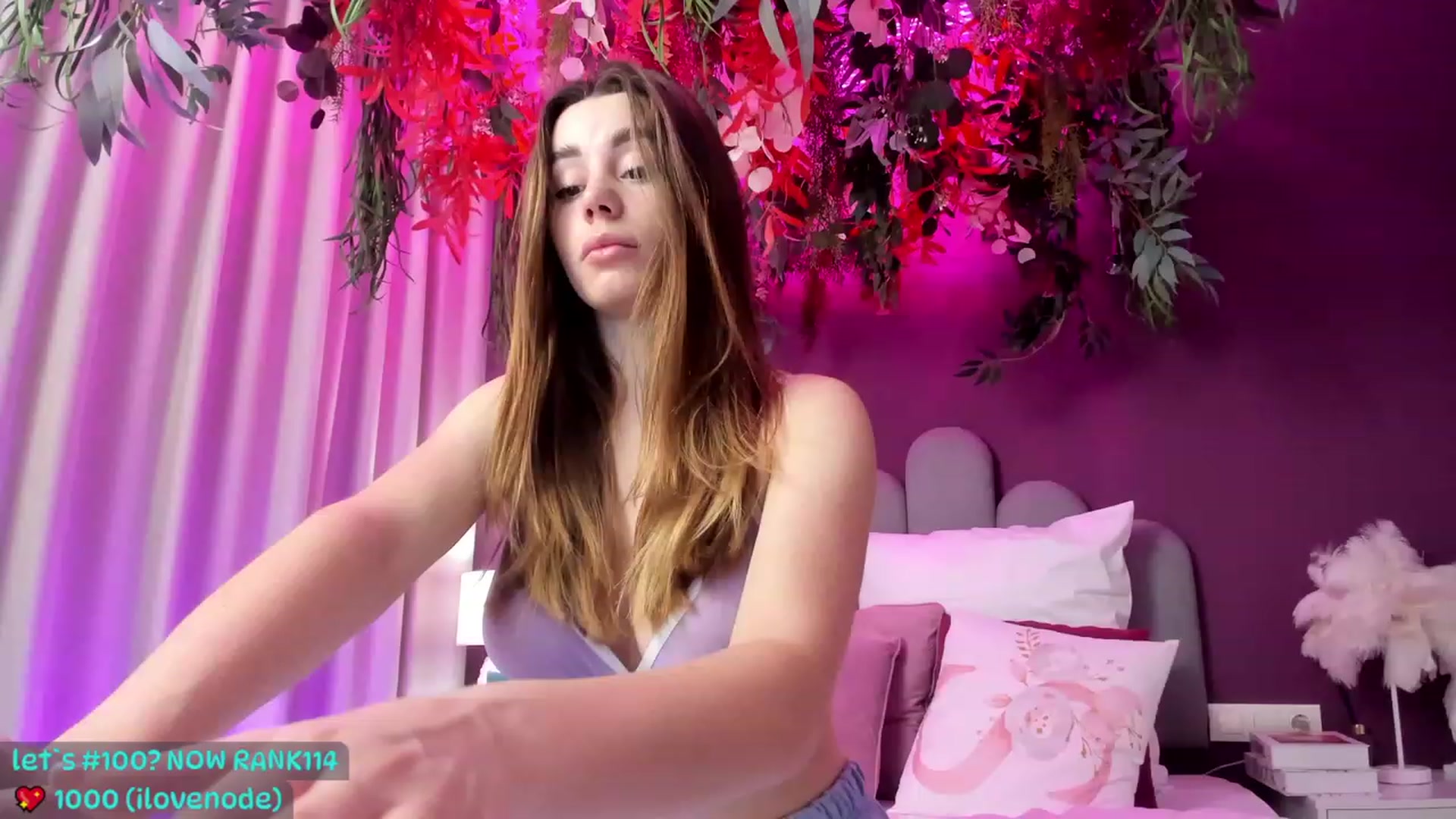 Gallery image thumbnail from AnnCutie's myfreecams stream on, 04/21/2023, 08:21 image 17 of 20