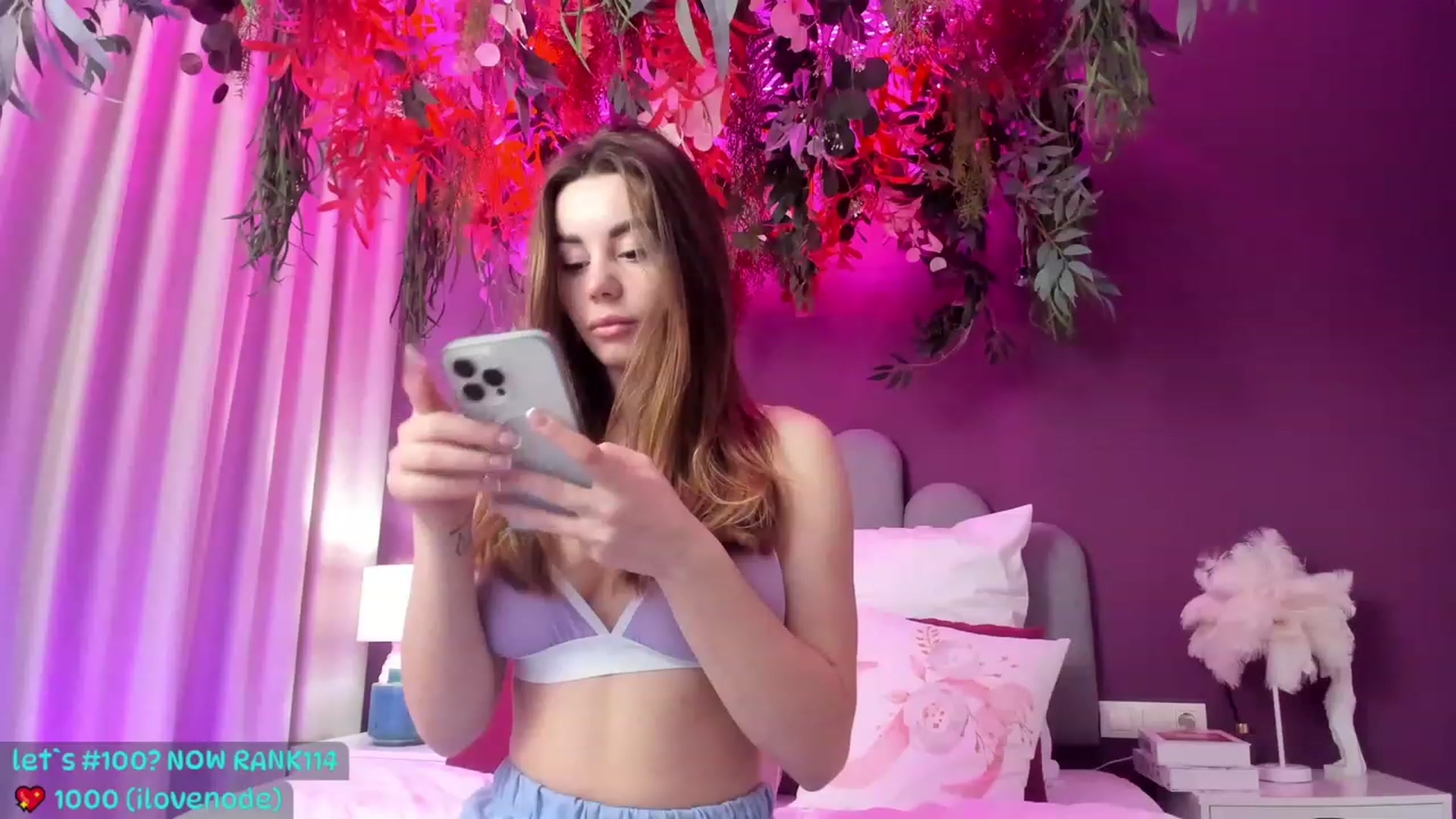 Gallery image thumbnail from AnnCutie's myfreecams stream on, 04/21/2023, 08:21 image 14 of 20