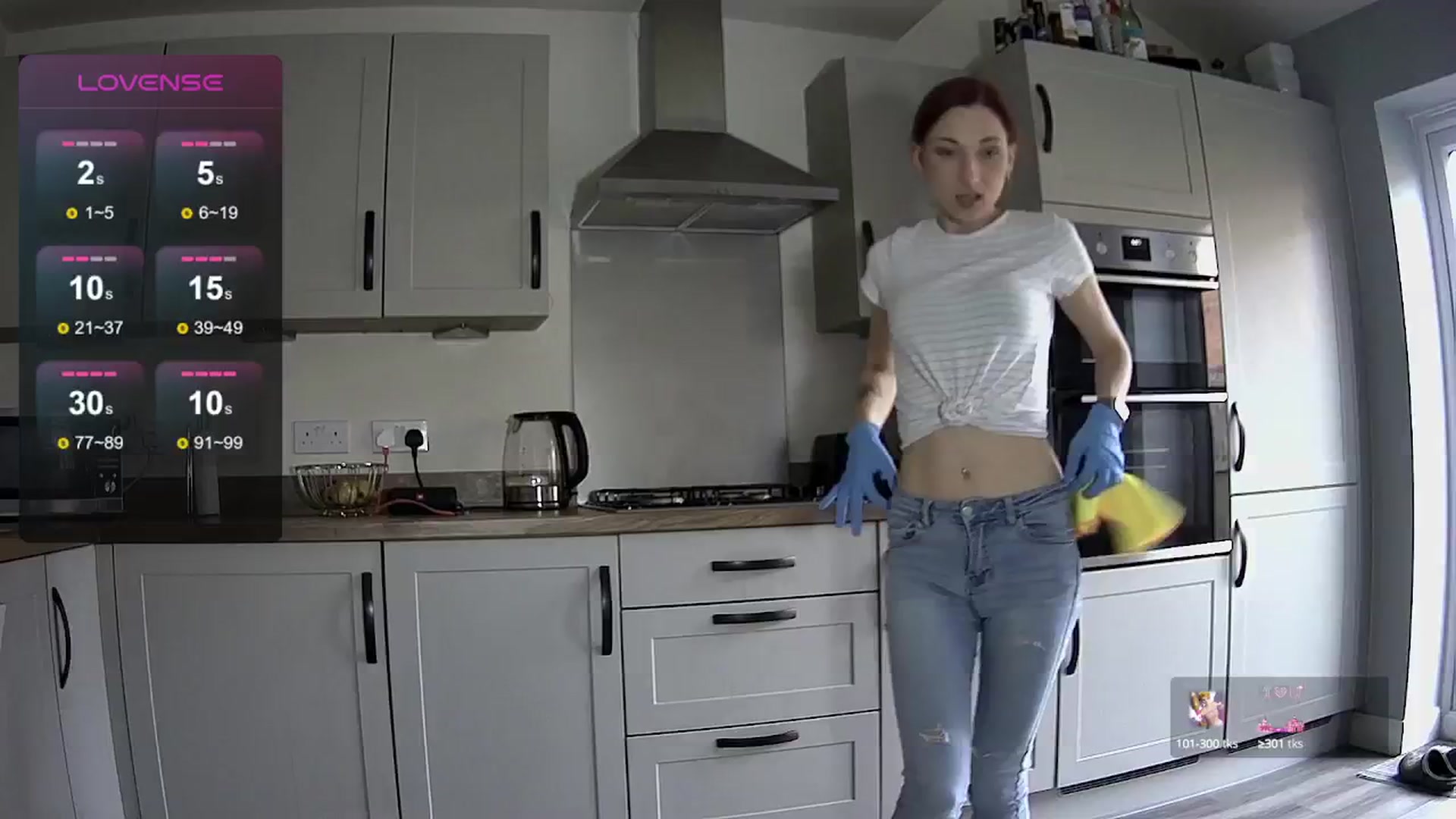 Gallery image thumbnail from AnnMillie's myfreecams stream on, 03/19/2024, 16:23 image 10 of 20