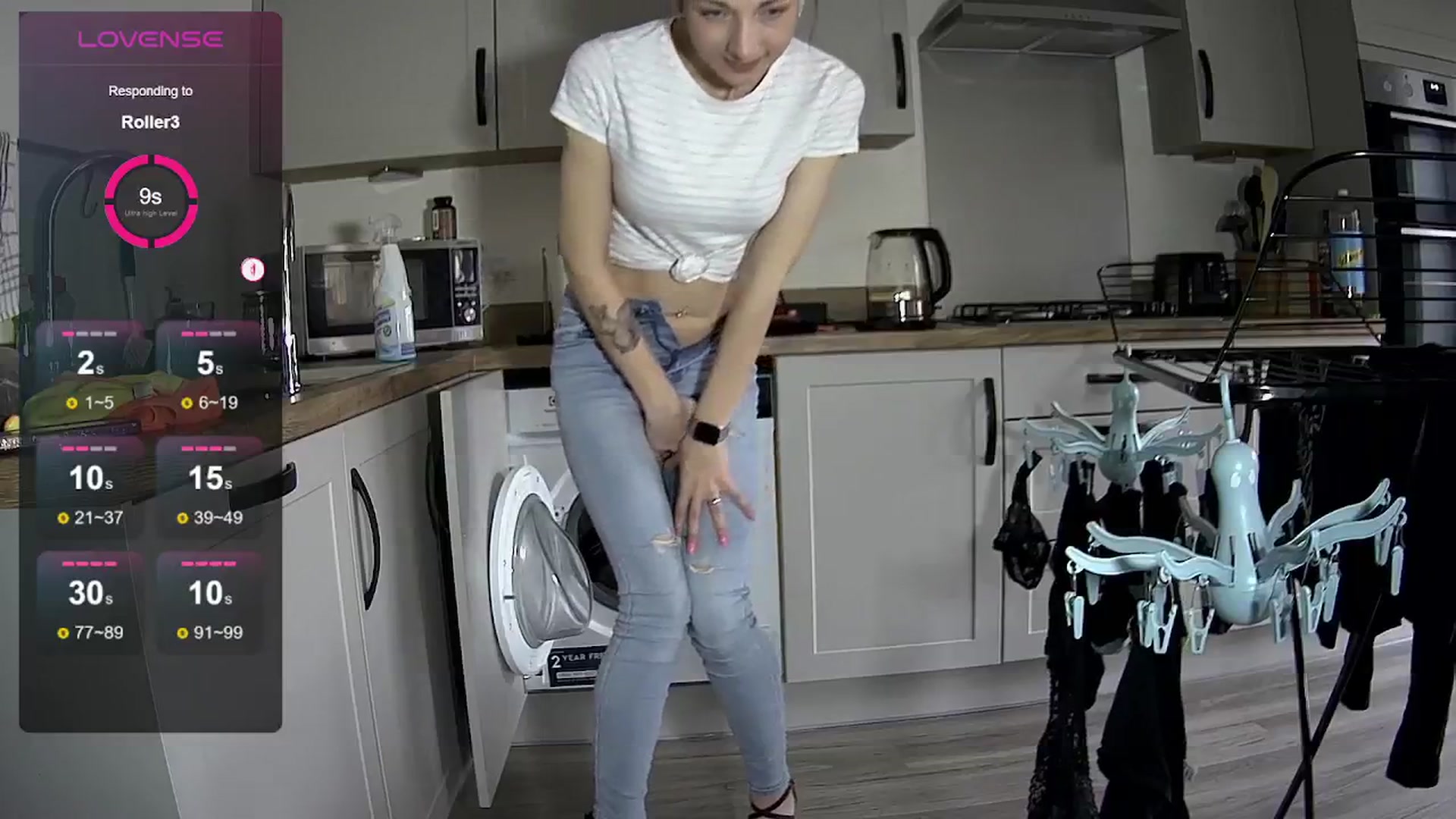 Gallery image thumbnail from AnnMillie's myfreecams stream on, 03/19/2024, 17:18 image 3 of 20