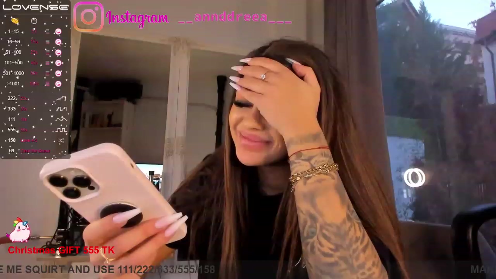 Gallery image thumbnail from AnnSelly's myfreecams stream on, 12/27/2022, 14:44 image 10 of 20