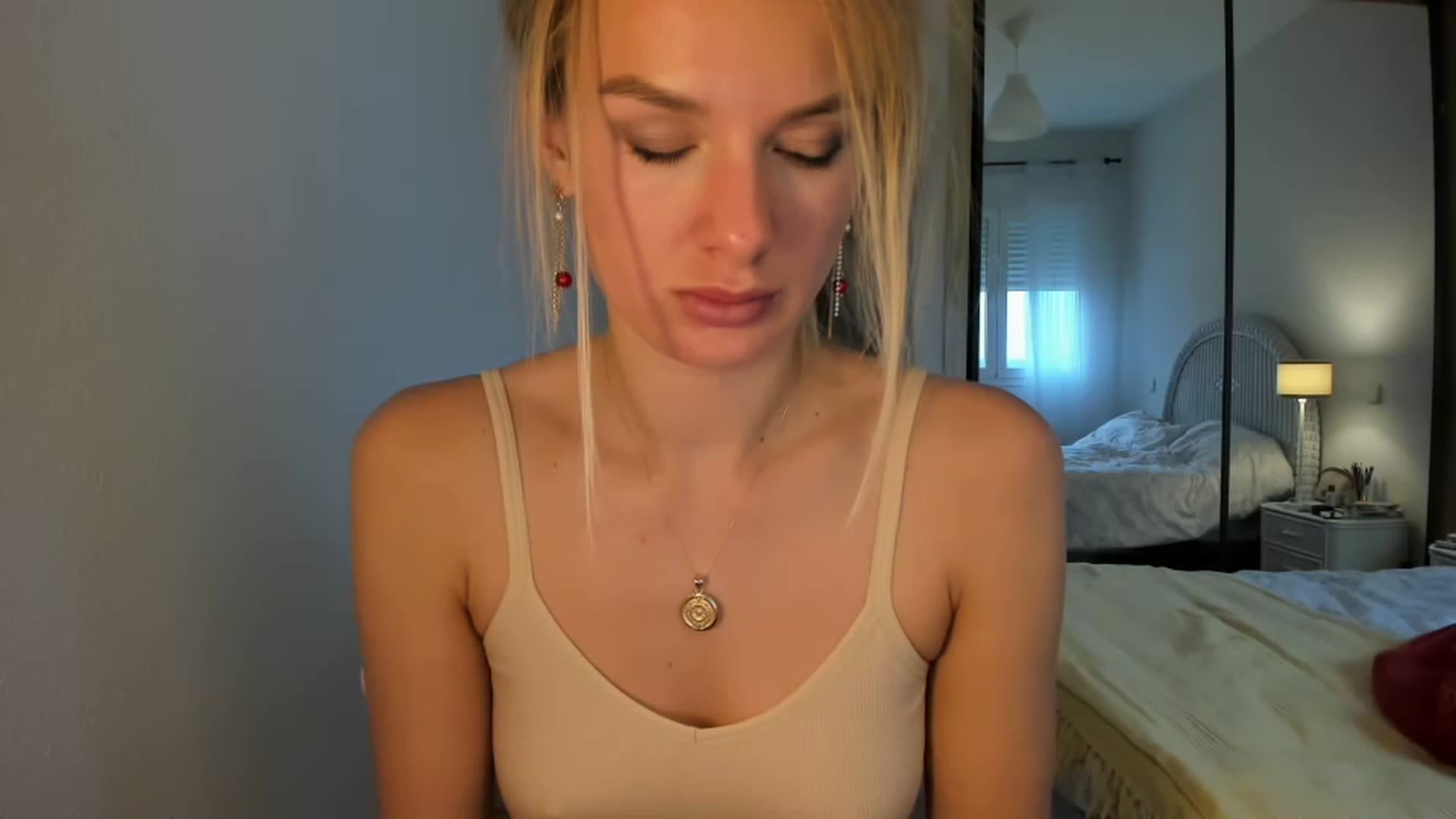 Gallery image thumbnail from AnnSweetAngel's myfreecams stream on, 11/24/2022, 15:14 image 20 of 20