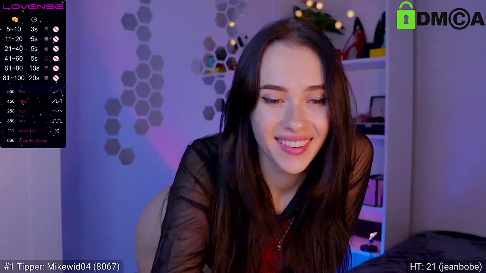 Gallery image thumbnail from AnnWettie's myfreecams stream on, 11/16/2022, 21:39 image 16 of 20