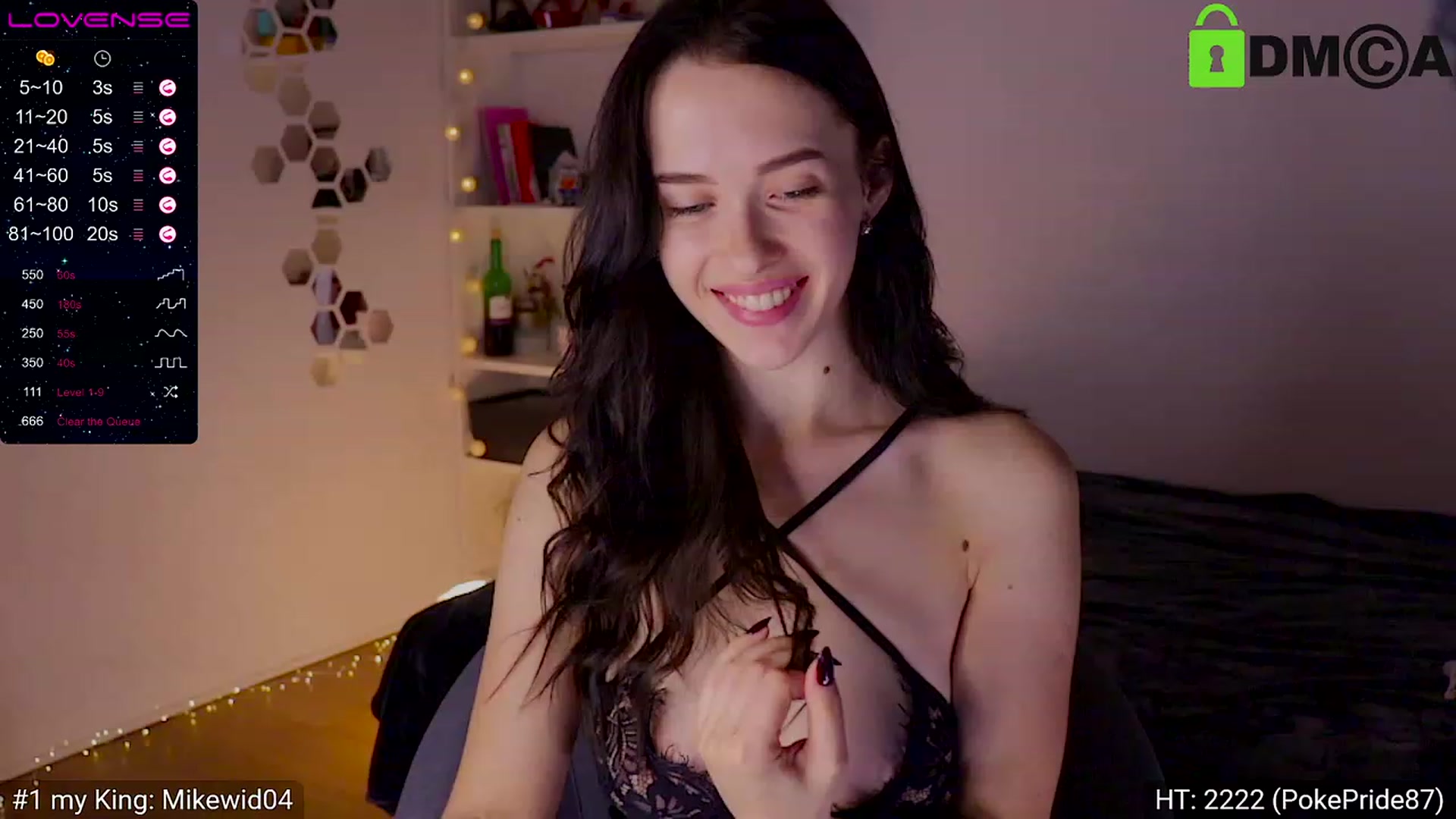 Gallery image thumbnail from AnnWettie's myfreecams stream on, 11/27/2022, 22:08 image 8 of 20