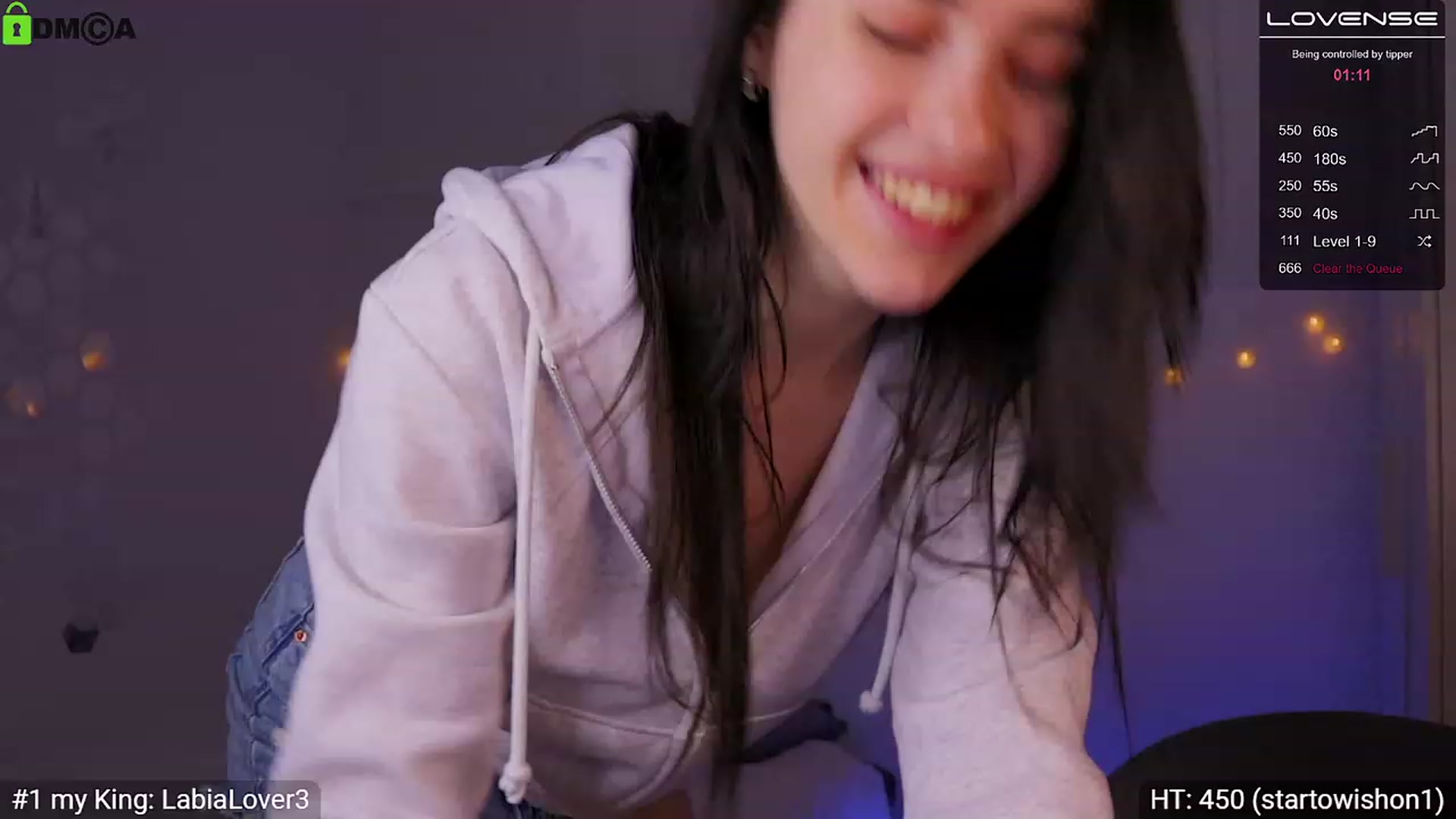 Gallery image thumbnail from AnnWettie's myfreecams stream on, 01/20/2023, 23:12 image 4 of 20