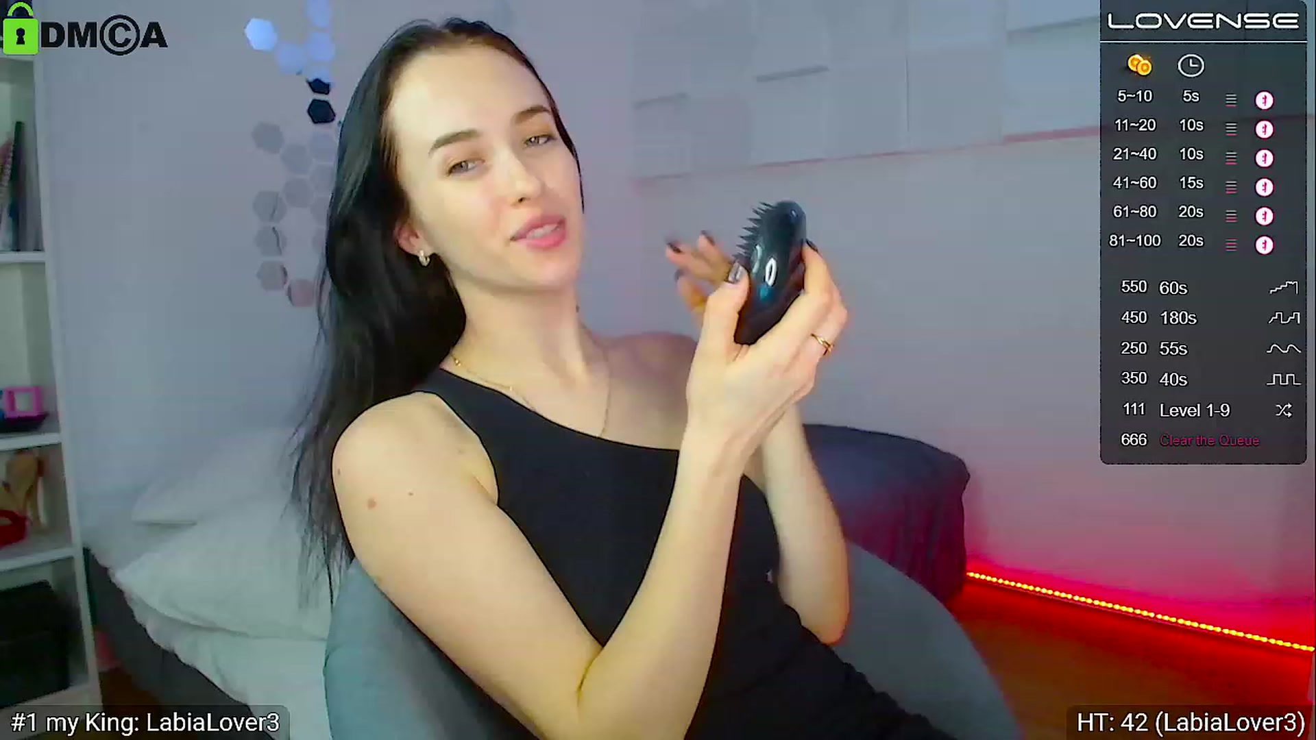 Gallery image thumbnail from AnnWettie's myfreecams stream on, 03/15/2023, 24:04 image 17 of 20