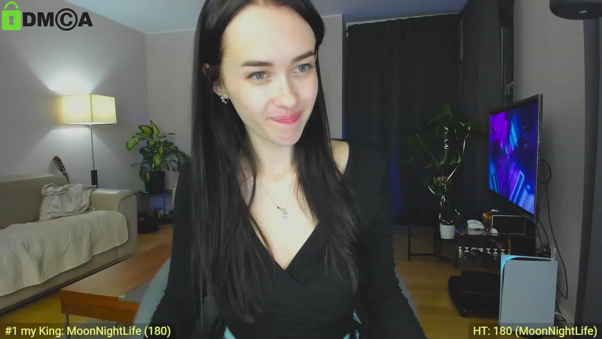 Gallery image thumbnail from AnnWettie's myfreecams stream on, 04/15/2023, 23:01 image 4 of 20