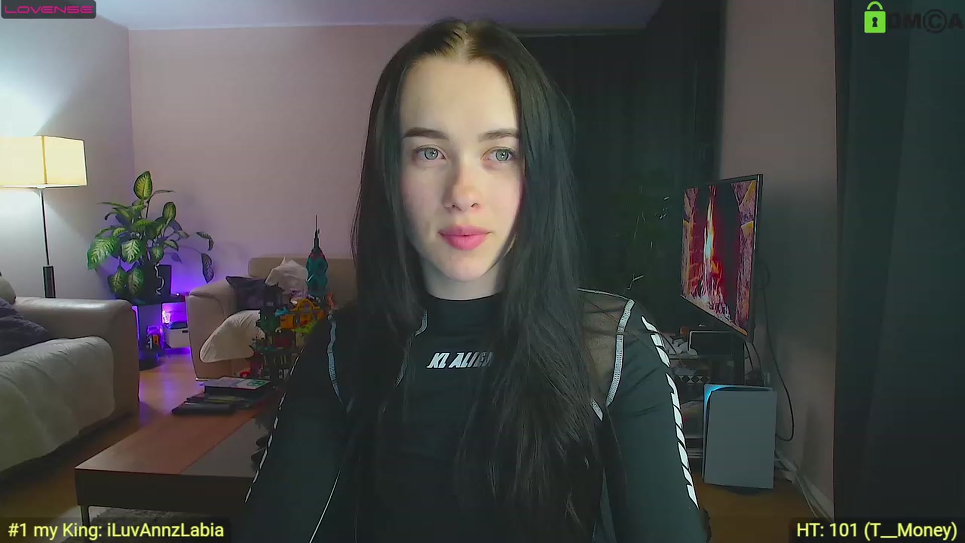 Gallery image thumbnail from AnnWettie's myfreecams stream on, 04/28/2023, 22:00 image 10 of 20