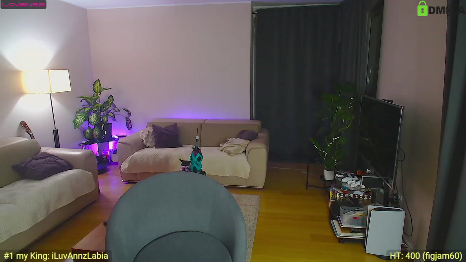 Gallery image thumbnail from AnnWettie's myfreecams stream on, 04/29/2023, 23:51 image 2 of 20