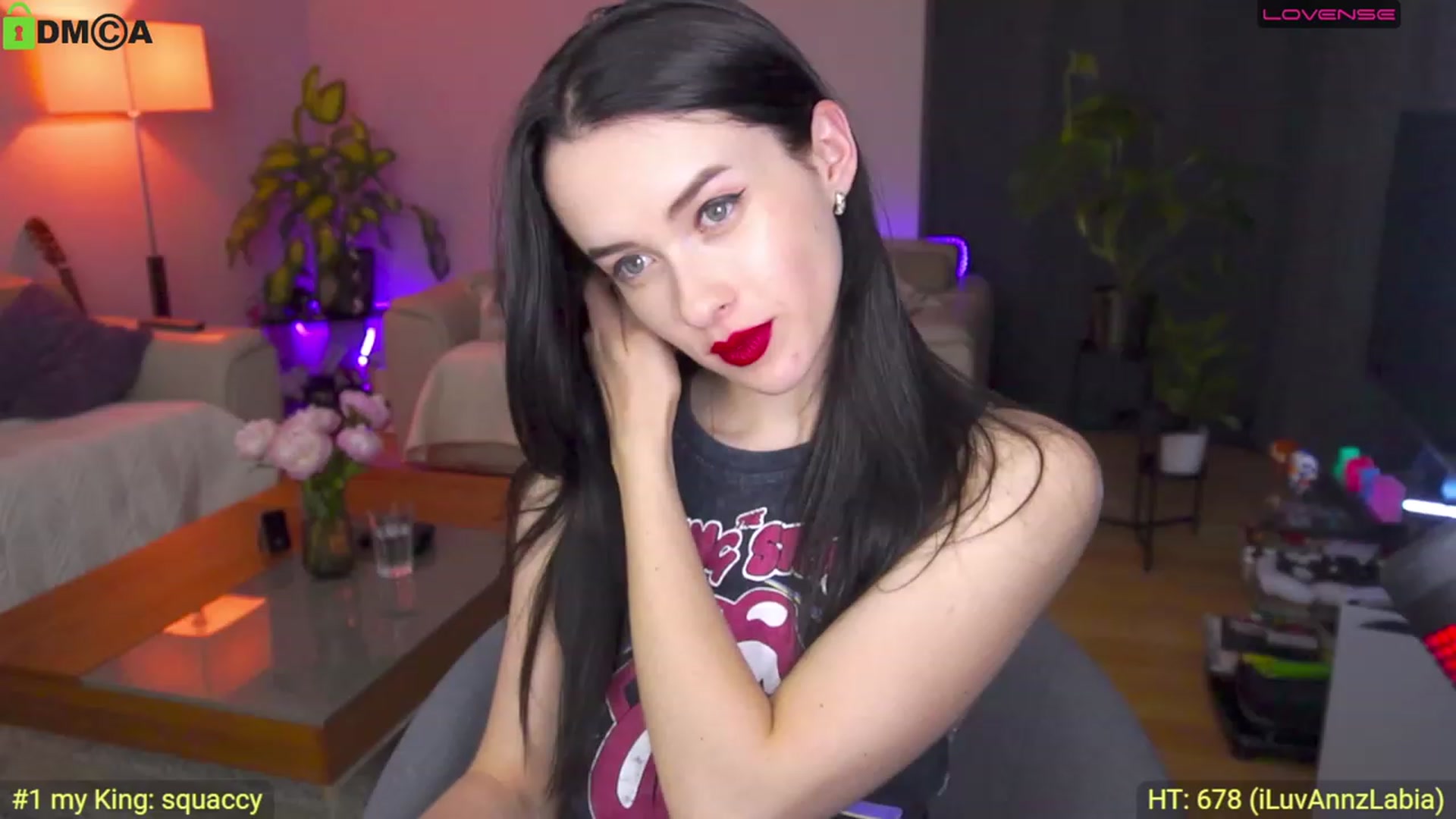 Gallery image thumbnail from AnnWettie's myfreecams stream on, 05/19/2023, 24:51 image 3 of 20