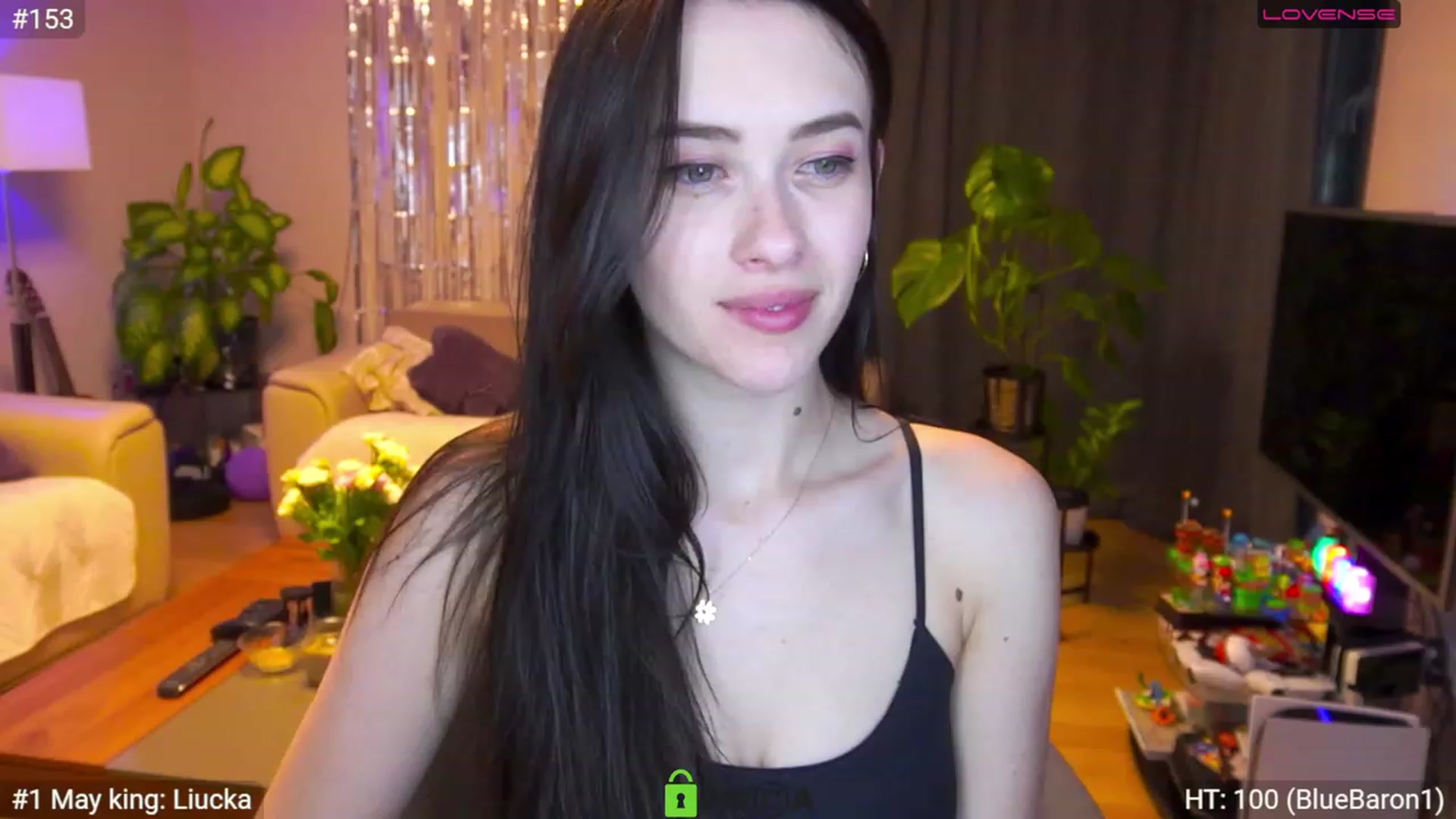 Gallery image thumbnail from AnnWettie's myfreecams stream on, 05/31/2023, 24:00 image 12 of 20
