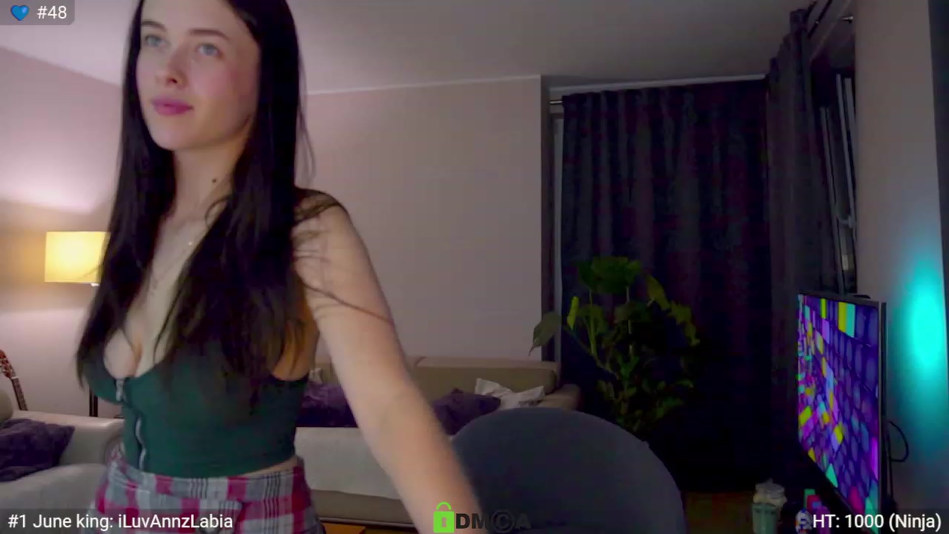 Gallery image thumbnail from AnnWettie's myfreecams stream on, 06/15/2023, 24:07 image 7 of 20