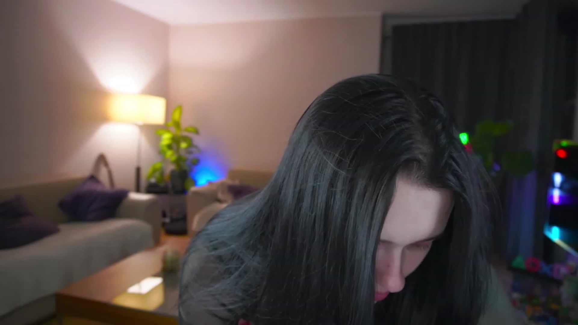 Gallery image thumbnail from AnnWettie's myfreecams stream on, 07/04/2023, 24:57 image 7 of 20