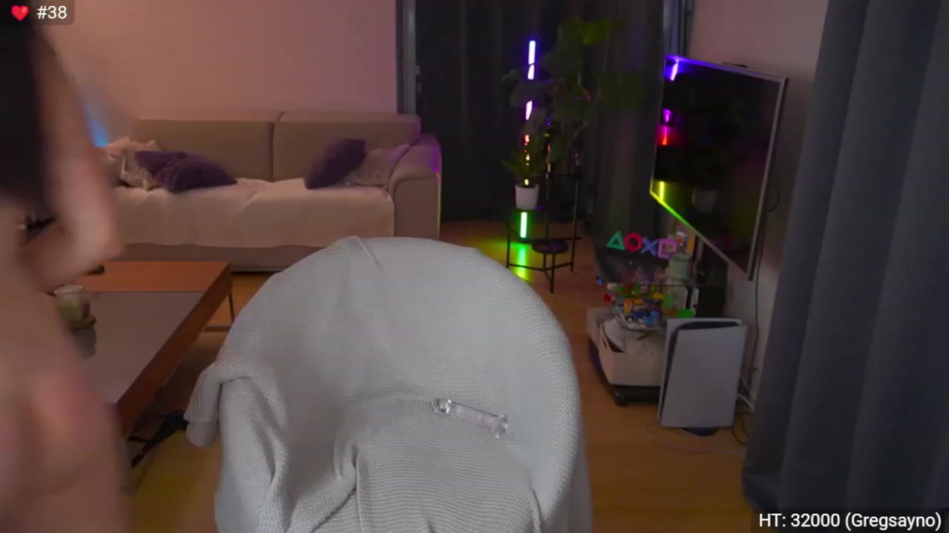 Gallery image thumbnail from AnnWettie's myfreecams stream on, 07/05/2023, 03:26 image 13 of 20