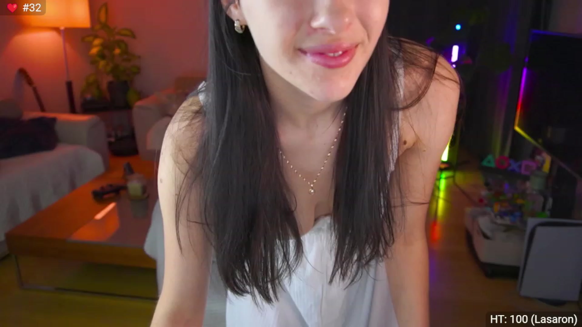 Gallery image thumbnail from AnnWettie's myfreecams stream on, 07/06/2023, 24:24 image 13 of 20