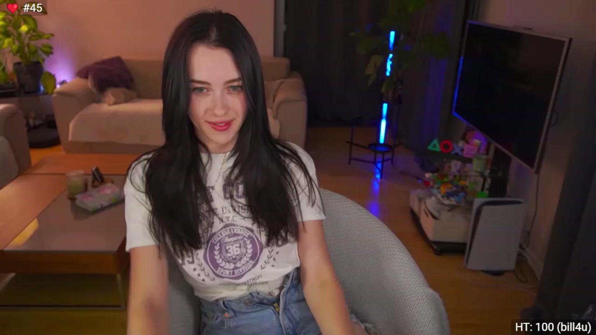 Gallery image thumbnail from AnnWettie's myfreecams stream on, 07/06/2023, 23:46 image 10 of 20