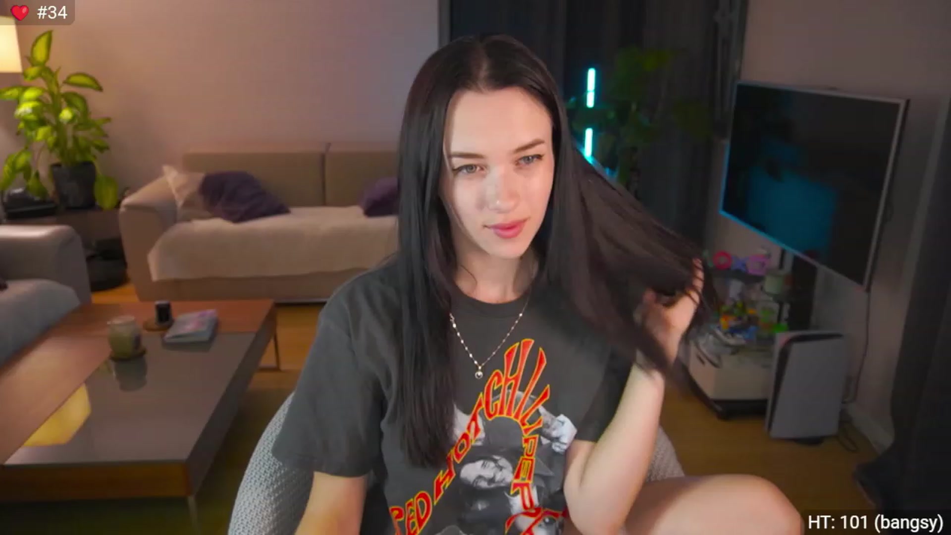 Gallery image thumbnail from AnnWettie's myfreecams stream on, 07/09/2023, 24:37 image 4 of 20