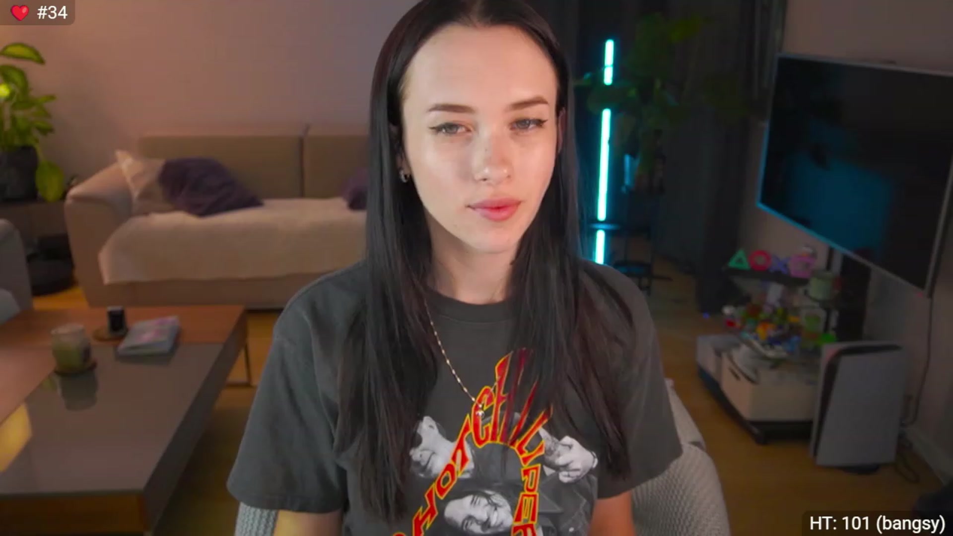 Gallery image thumbnail from AnnWettie's myfreecams stream on, 07/09/2023, 24:37 image 6 of 20