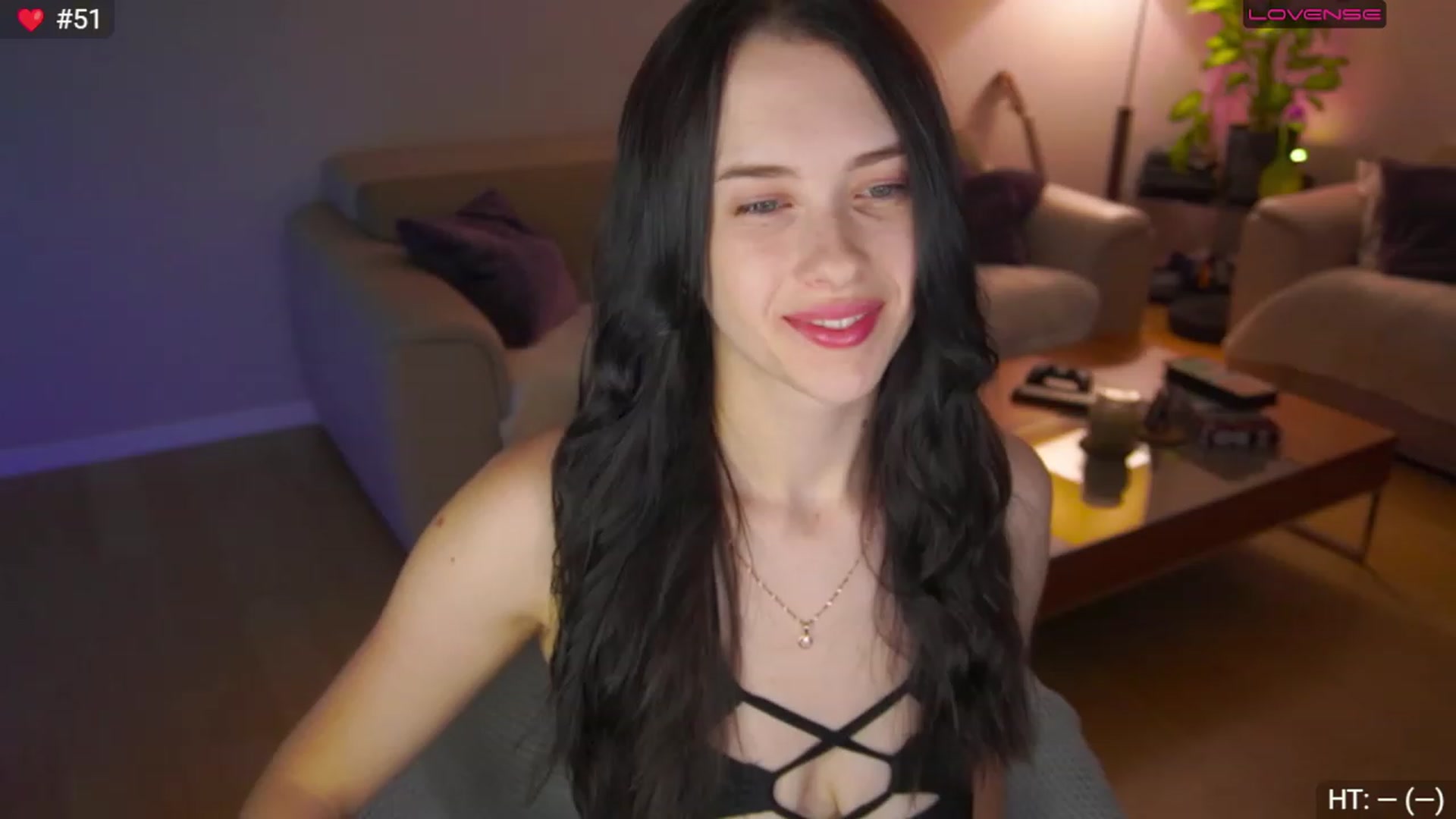 Gallery image thumbnail from AnnWettie's myfreecams stream on, 07/17/2023, 21:45 image 11 of 20