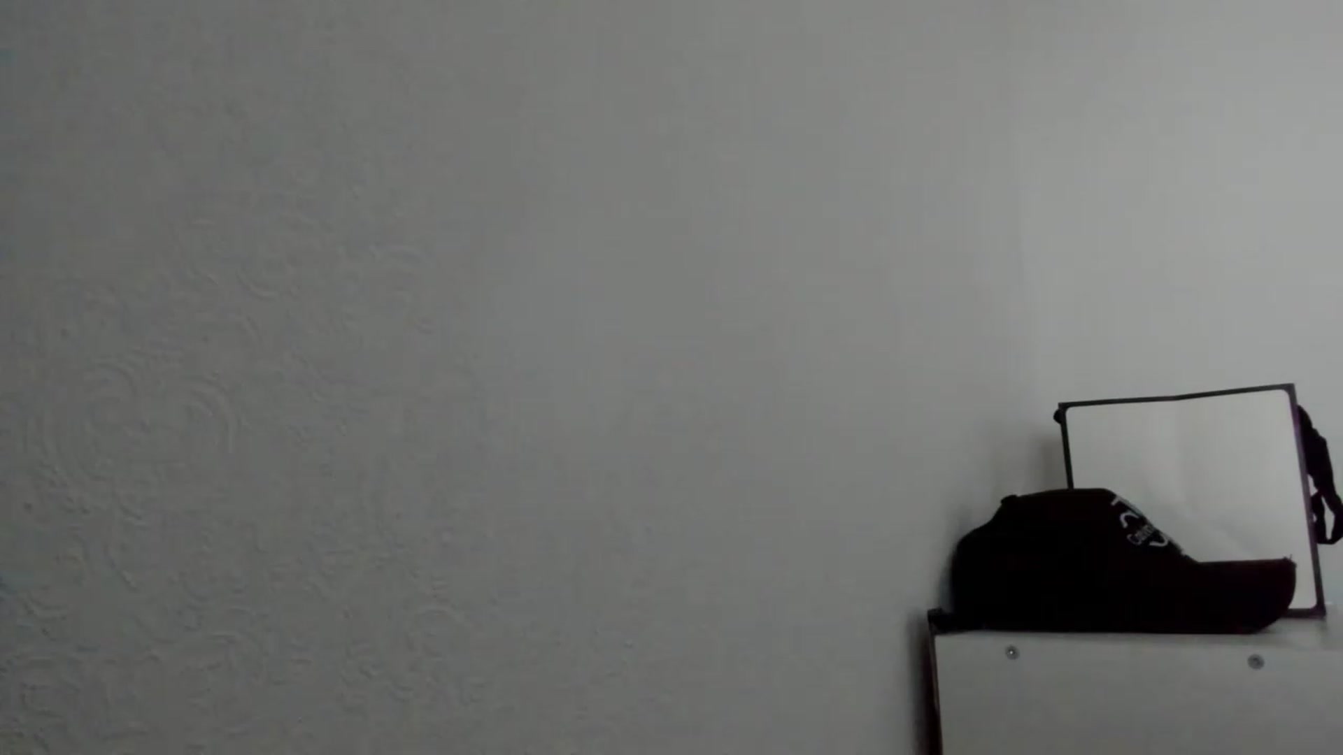Gallery image thumbnail from Ann_24's myfreecams stream on, 05/05/2023, 08:20 image 14 of 20
