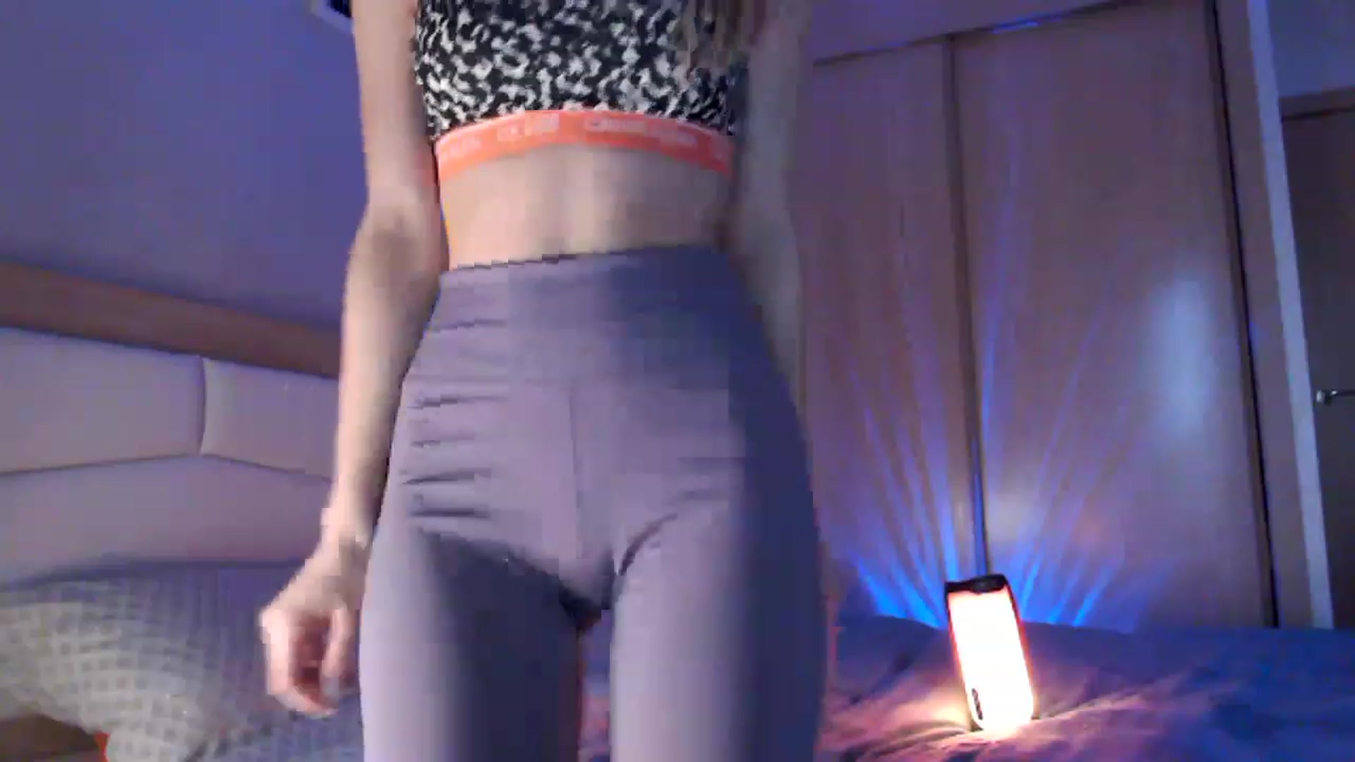 Gallery image thumbnail from Ann_apple's myfreecams stream on, 03/16/2023, 15:11 image 18 of 20