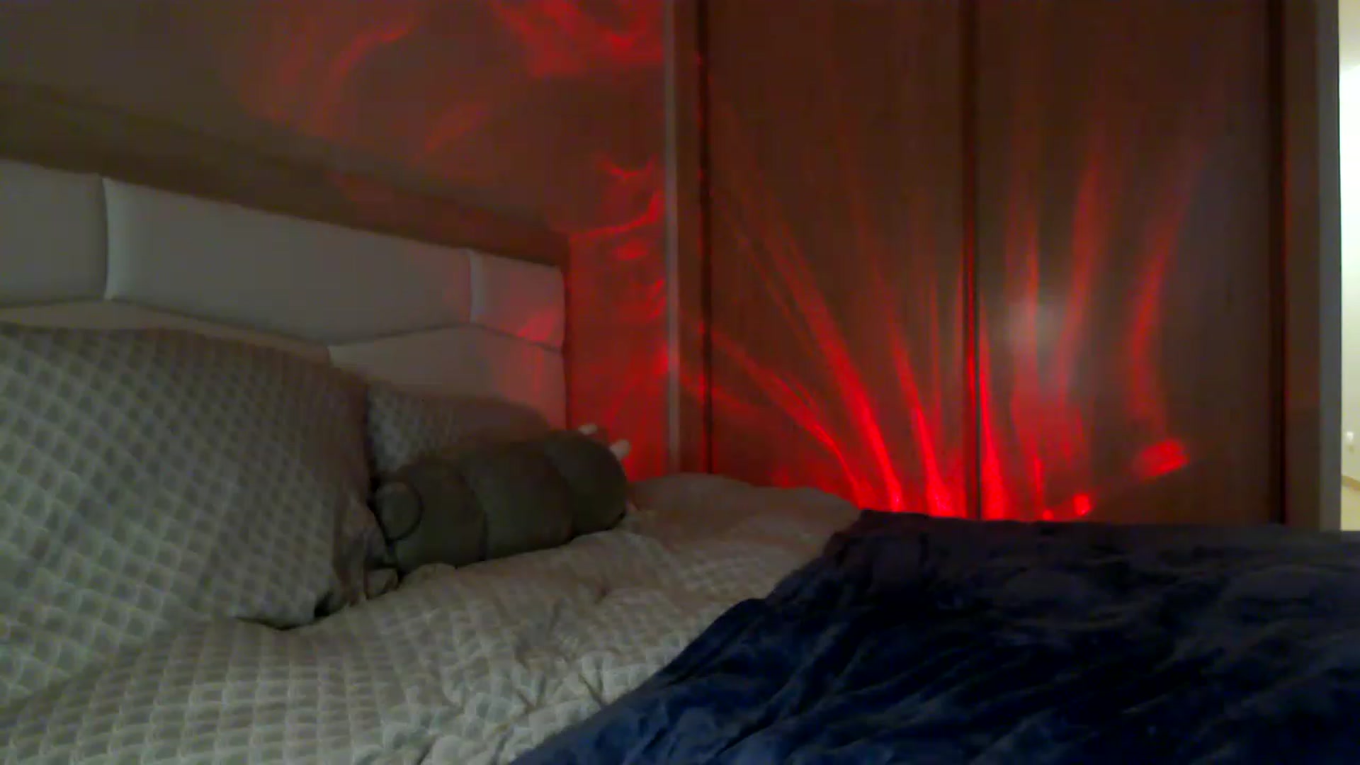 Gallery image thumbnail from Ann_apple's myfreecams stream on, 04/03/2023, 16:35 image 18 of 20