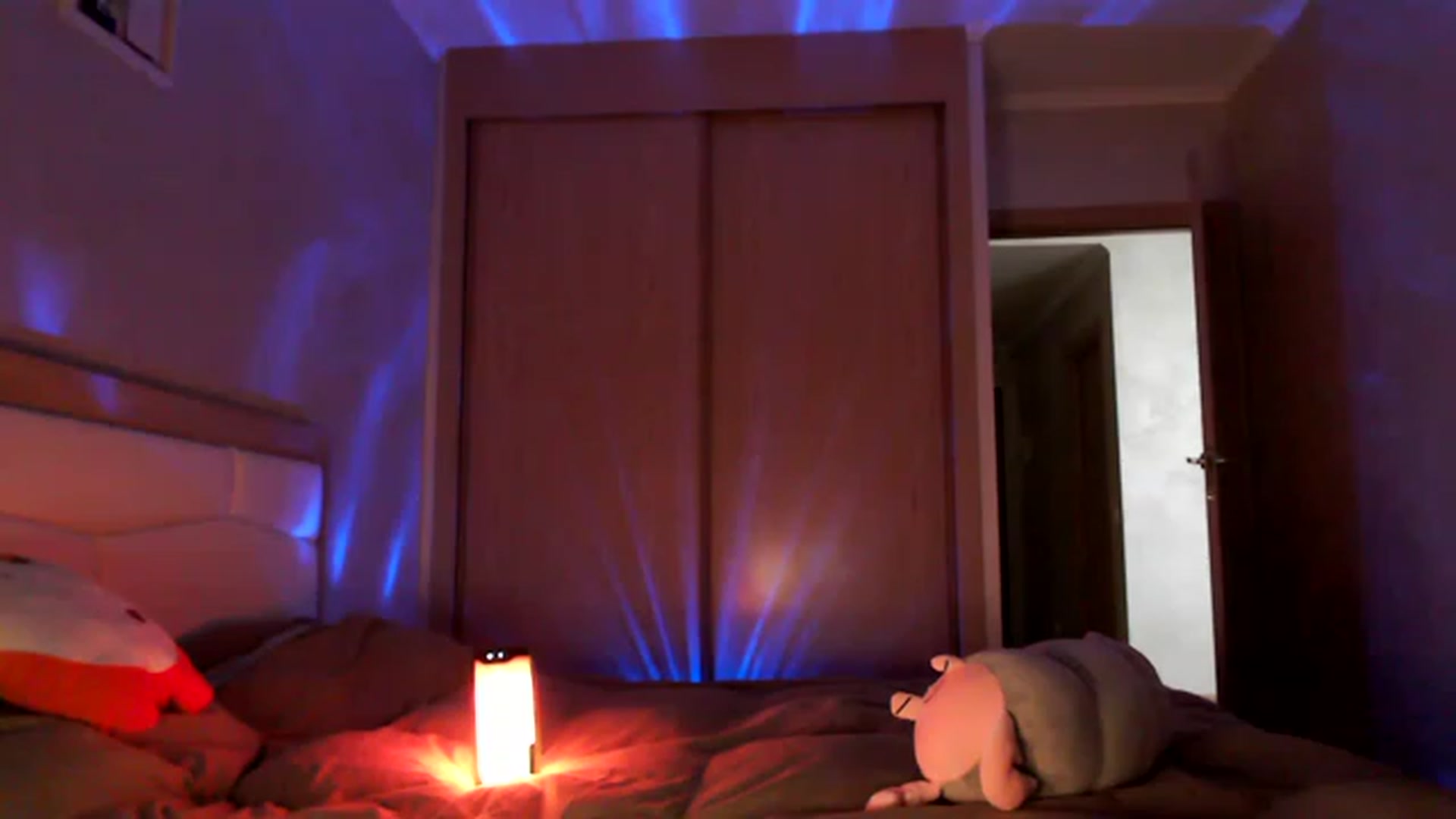 Gallery image thumbnail from Ann_apple's myfreecams stream on, 04/19/2023, 20:12 image 16 of 20