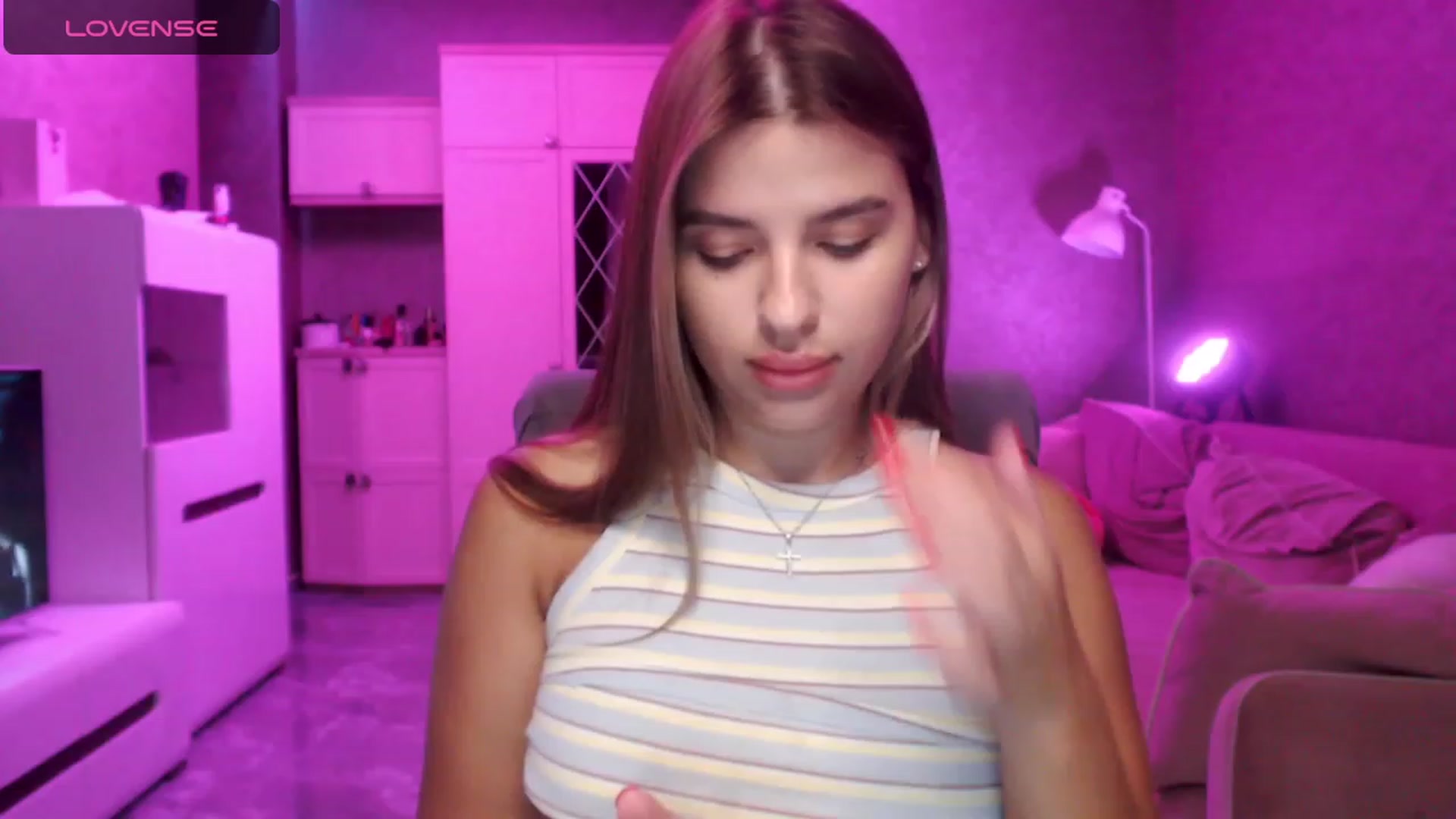 Gallery image thumbnail from Ann_baby_Ivy's myfreecams stream on, 08/29/2023, 08:38 image 2 of 20