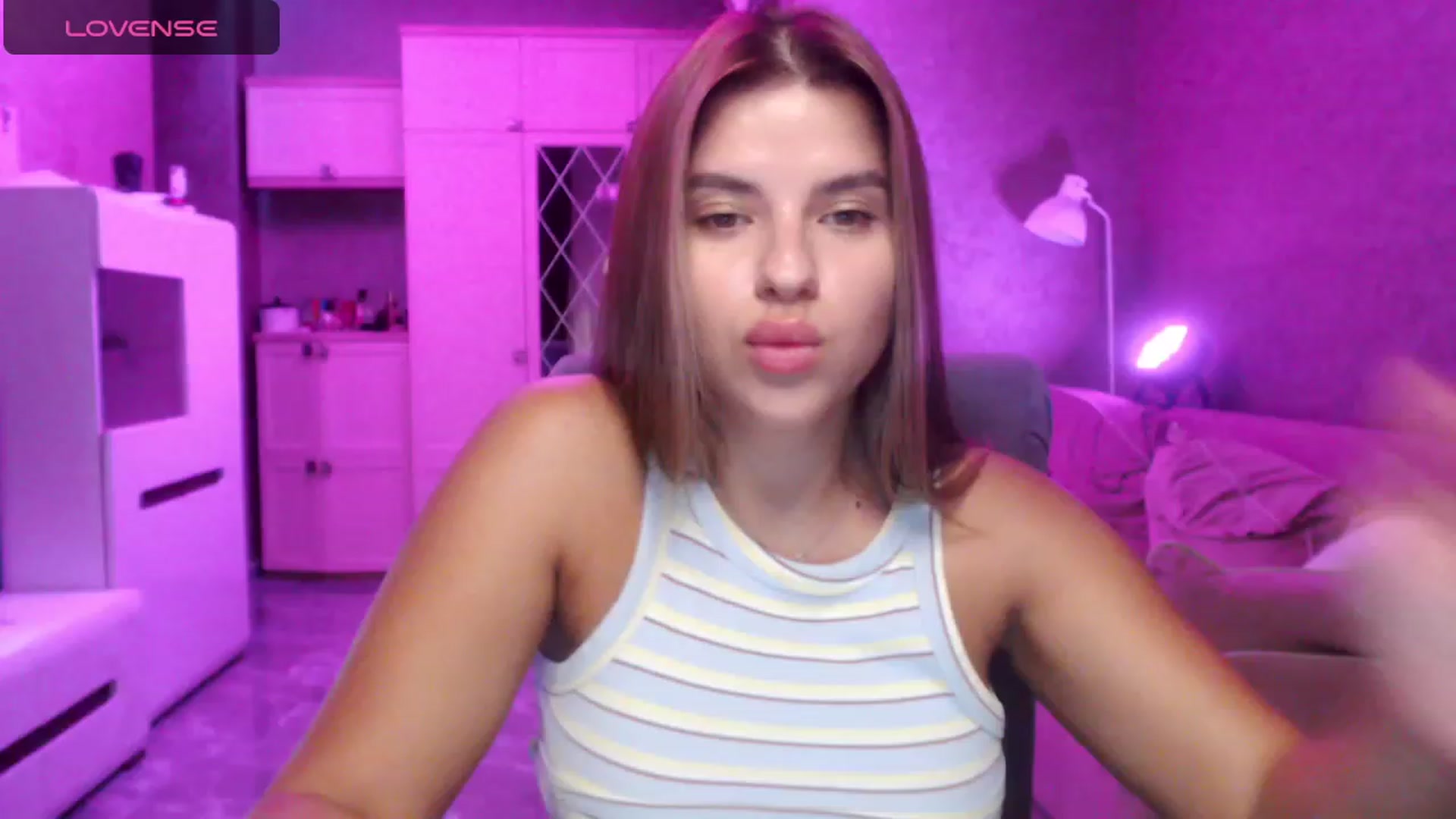 Gallery image thumbnail from Ann_baby_Ivy's myfreecams stream on, 08/29/2023, 11:15 image 5 of 20