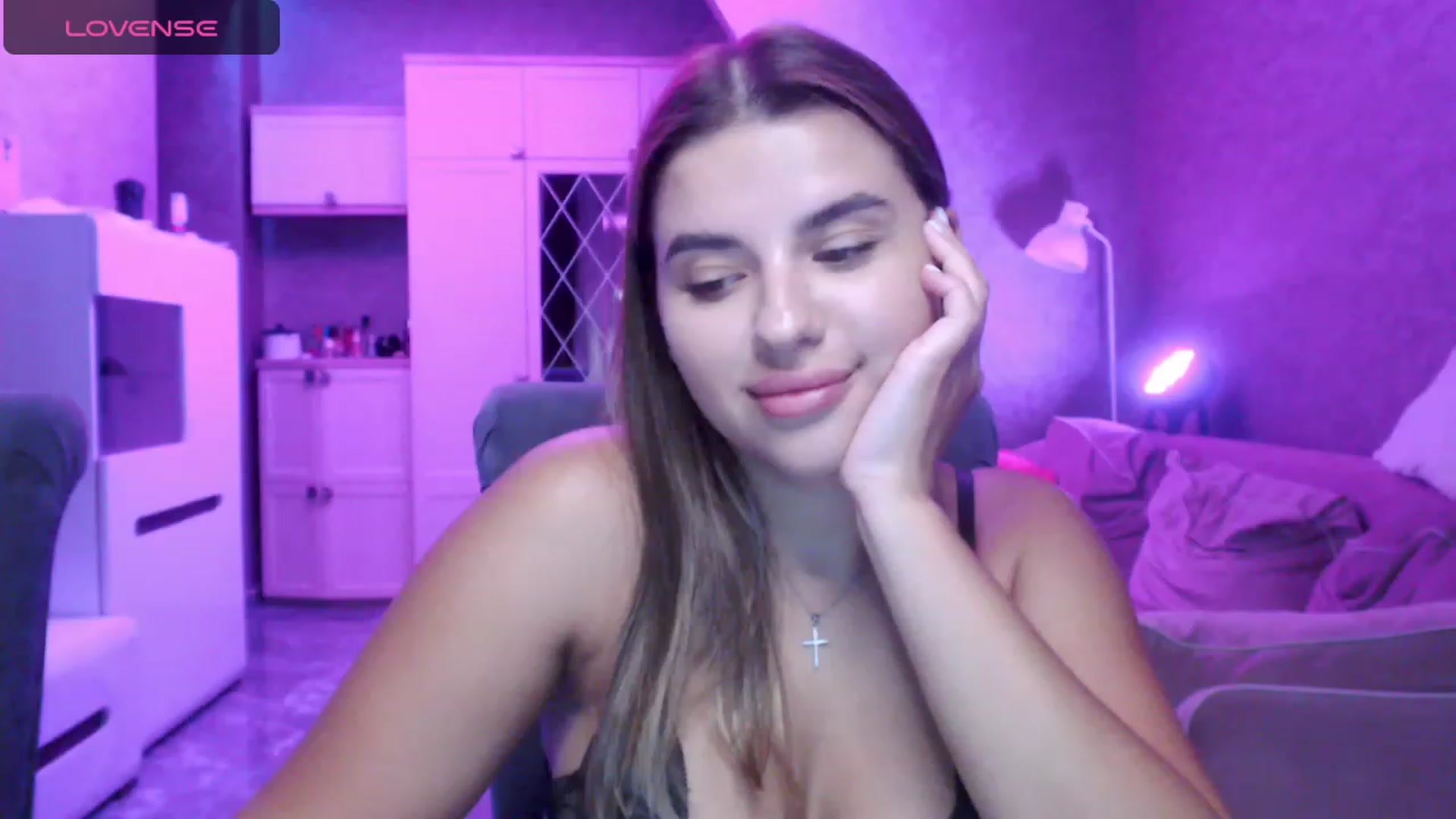 Gallery image thumbnail from Ann_baby_Ivy's myfreecams stream on, 09/03/2023, 12:23 image 15 of 20