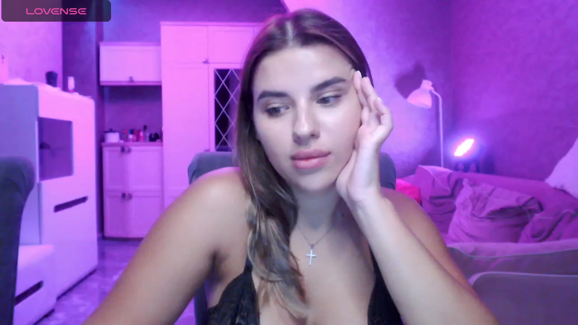 Gallery image thumbnail from Ann_baby_Ivy's myfreecams stream on, 09/03/2023, 12:23 image 13 of 20