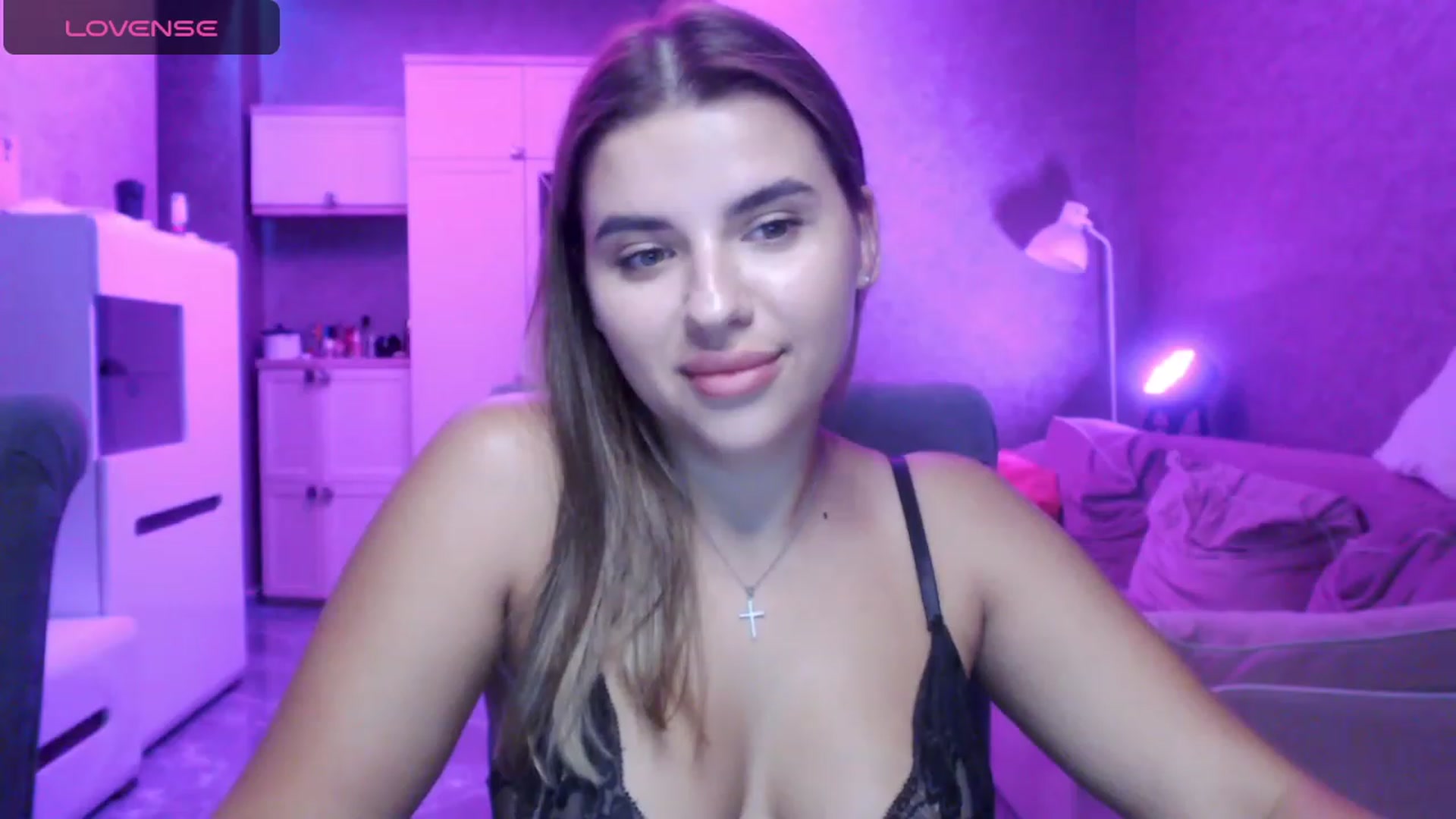 Gallery image thumbnail from Ann_baby_Ivy's myfreecams stream on, 09/03/2023, 12:23 image 14 of 20
