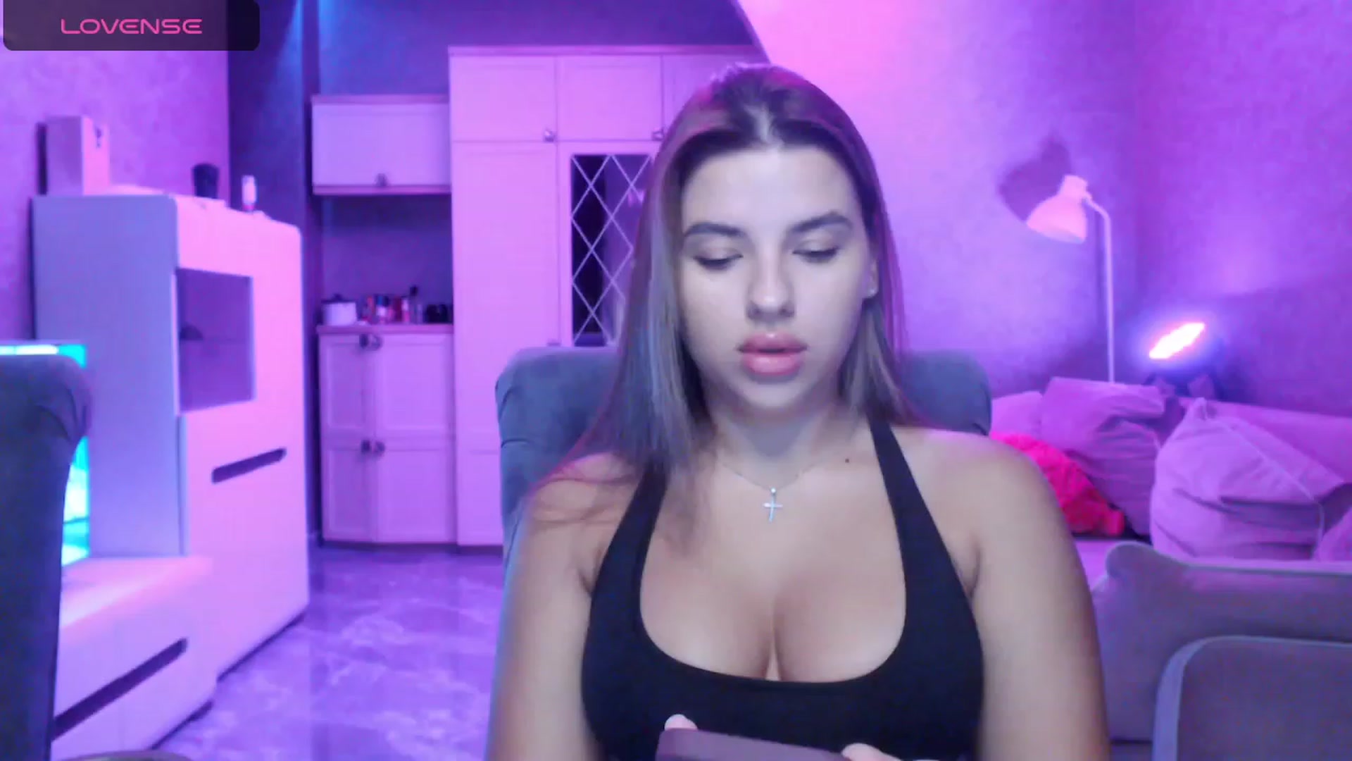 Gallery image thumbnail from Ann_baby_Ivy's myfreecams stream on, 09/06/2023, 07:52 image 12 of 20