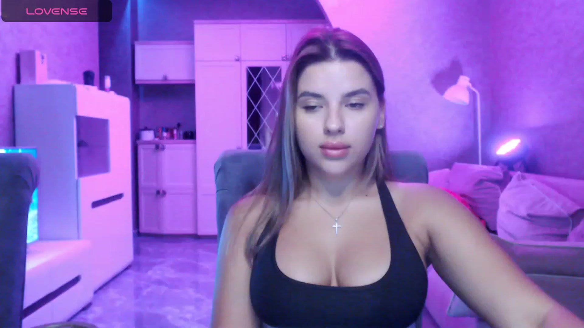 Gallery image thumbnail from Ann_baby_Ivy's myfreecams stream on, 09/06/2023, 07:52 image 16 of 20